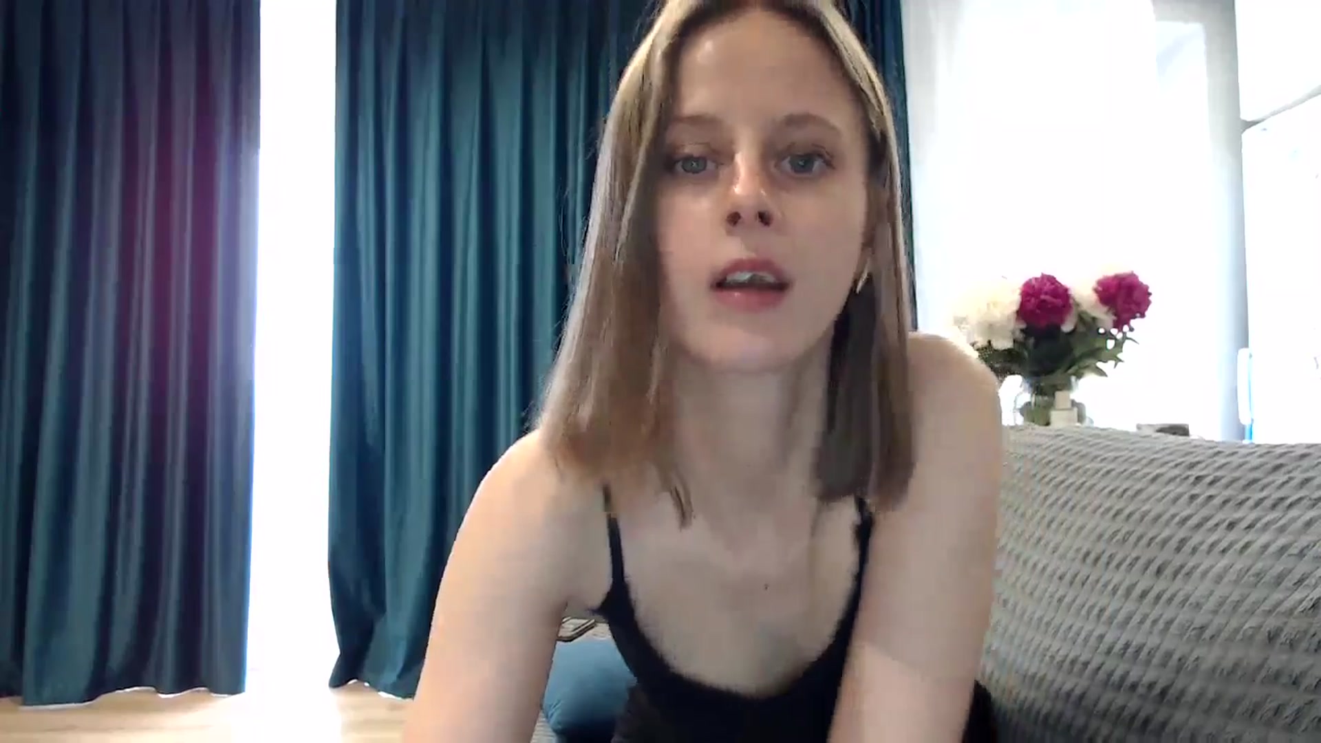 Gallery image thumbnail from mimiMILFal's myfreecams stream on, 06/03/2024, 12:18 image 4 of 20