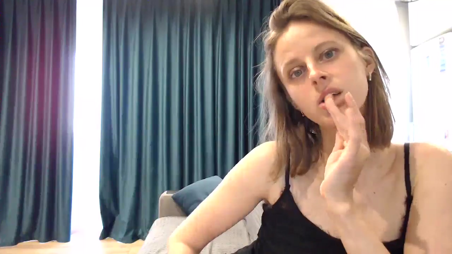 Gallery image thumbnail from mimiMILFal's myfreecams stream on, 06/03/2024, 14:05 image 20 of 20