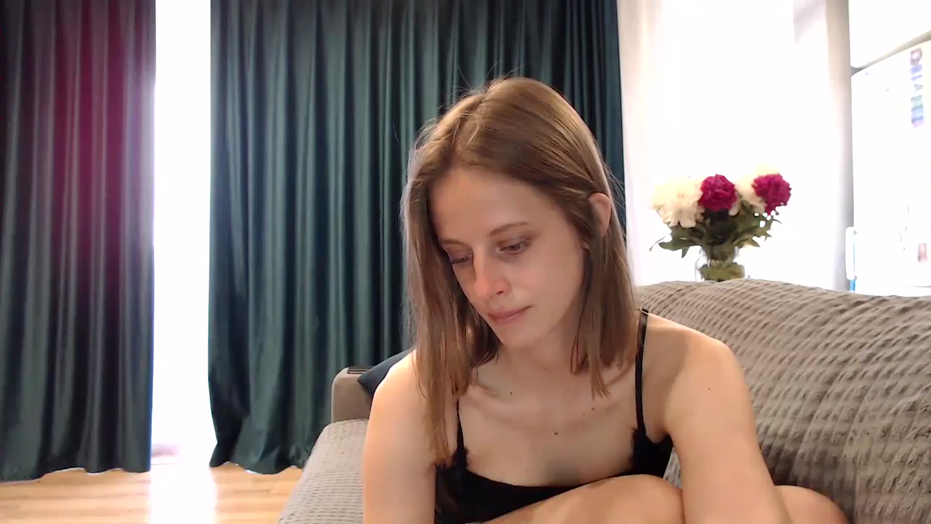 Gallery image thumbnail from mimiMILFal's myfreecams stream on, 06/03/2024, 14:05 image 5 of 20