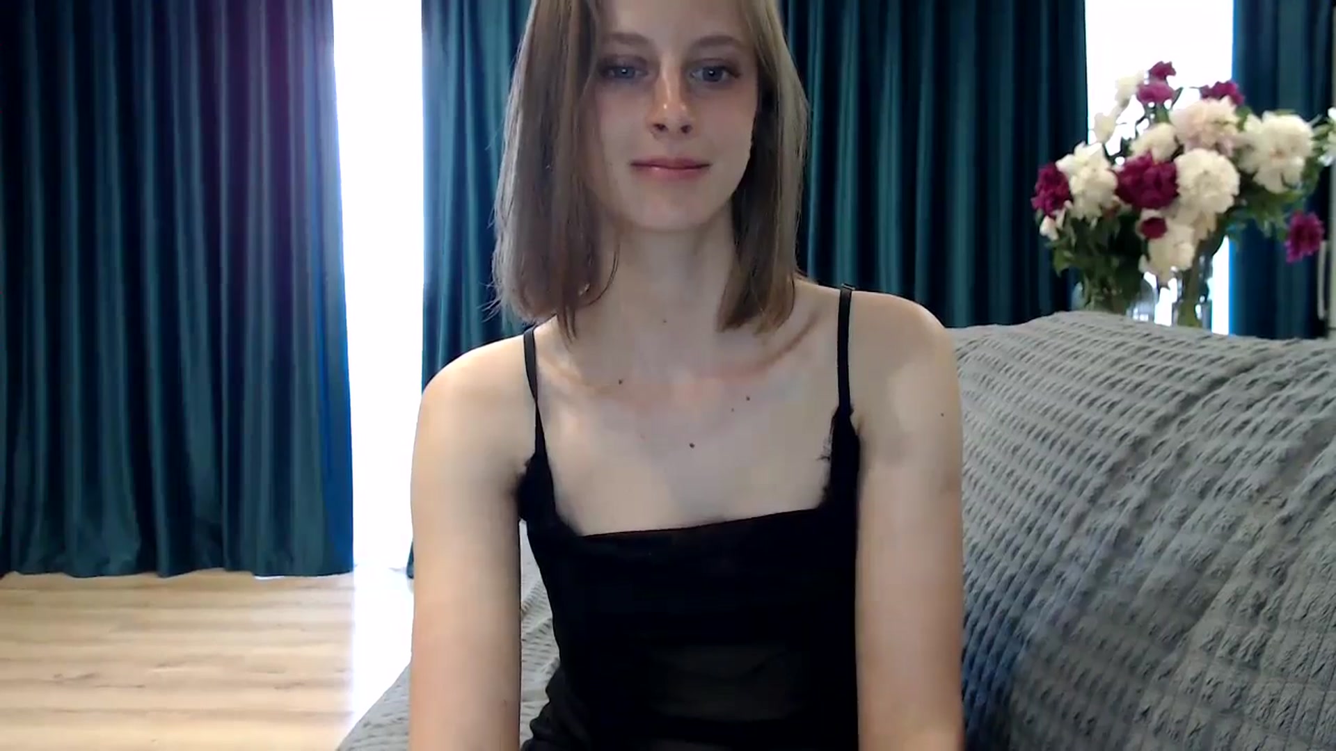 Gallery image thumbnail from mimiMILFal's myfreecams stream on, 06/05/2024, 12:55 image 17 of 20