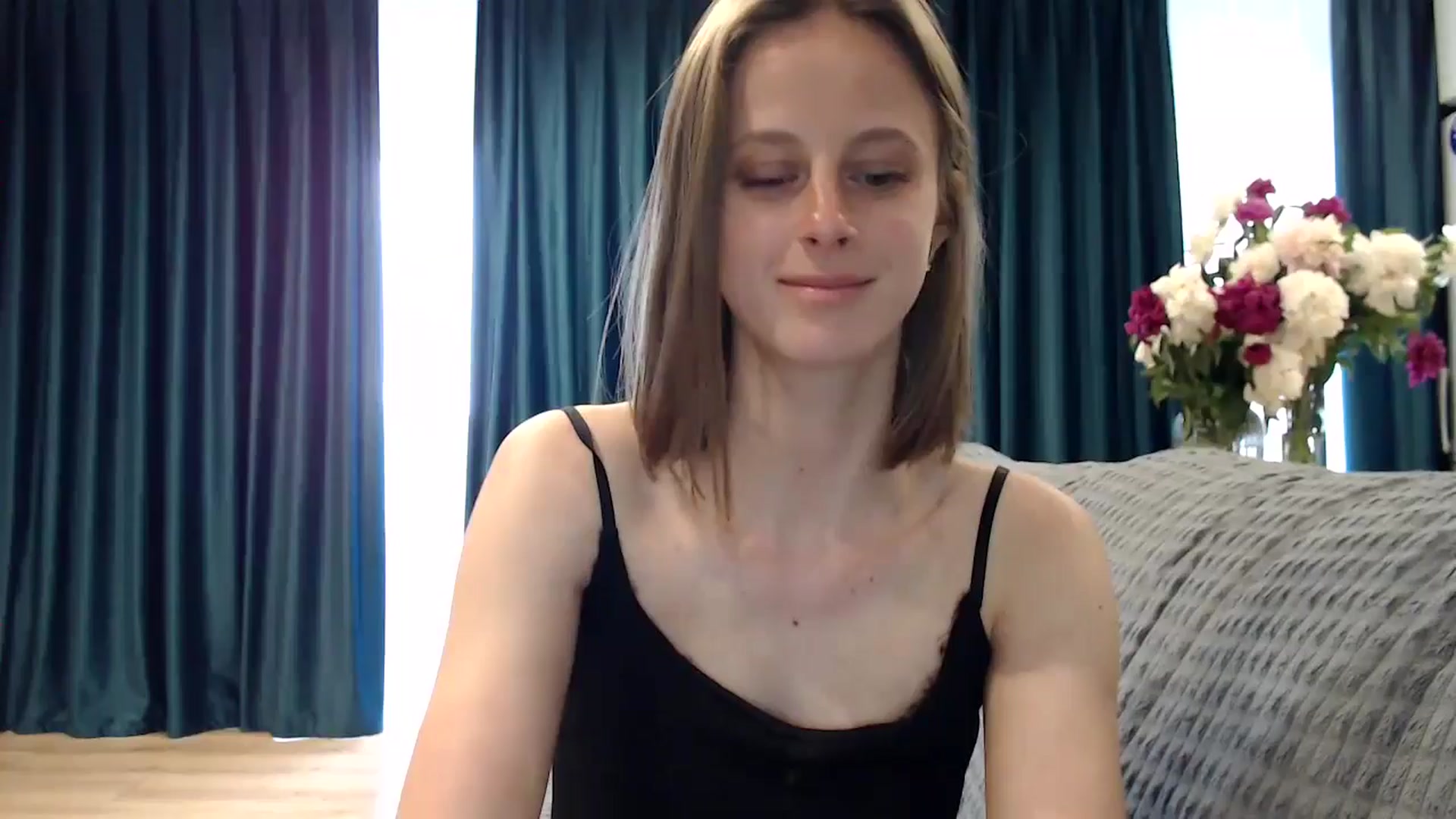 Gallery image thumbnail from mimiMILFal's myfreecams stream on, 06/05/2024, 12:55 image 1 of 20