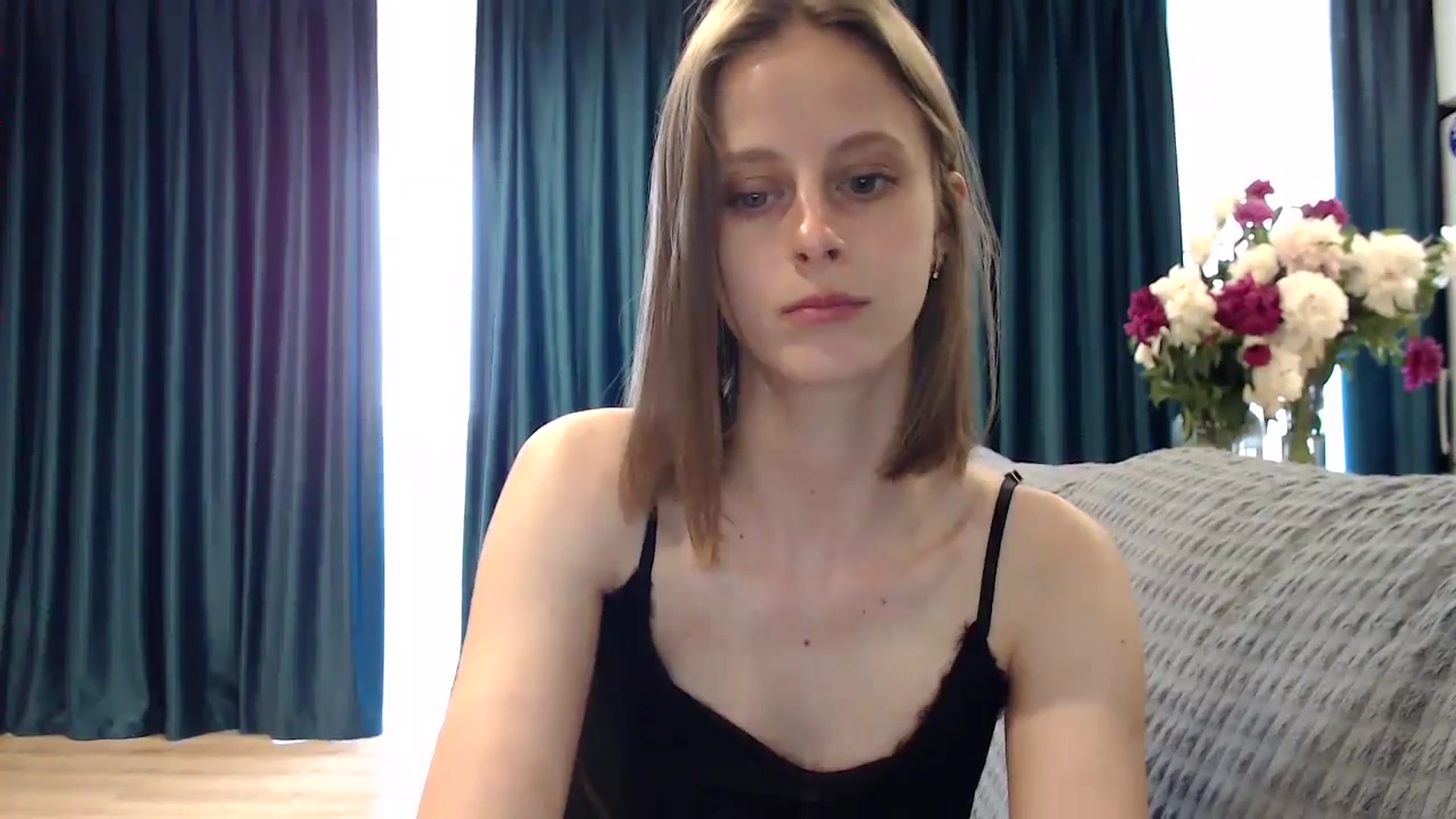 Gallery image thumbnail from mimiMILFal's myfreecams stream on, 06/05/2024, 12:55 image 8 of 20