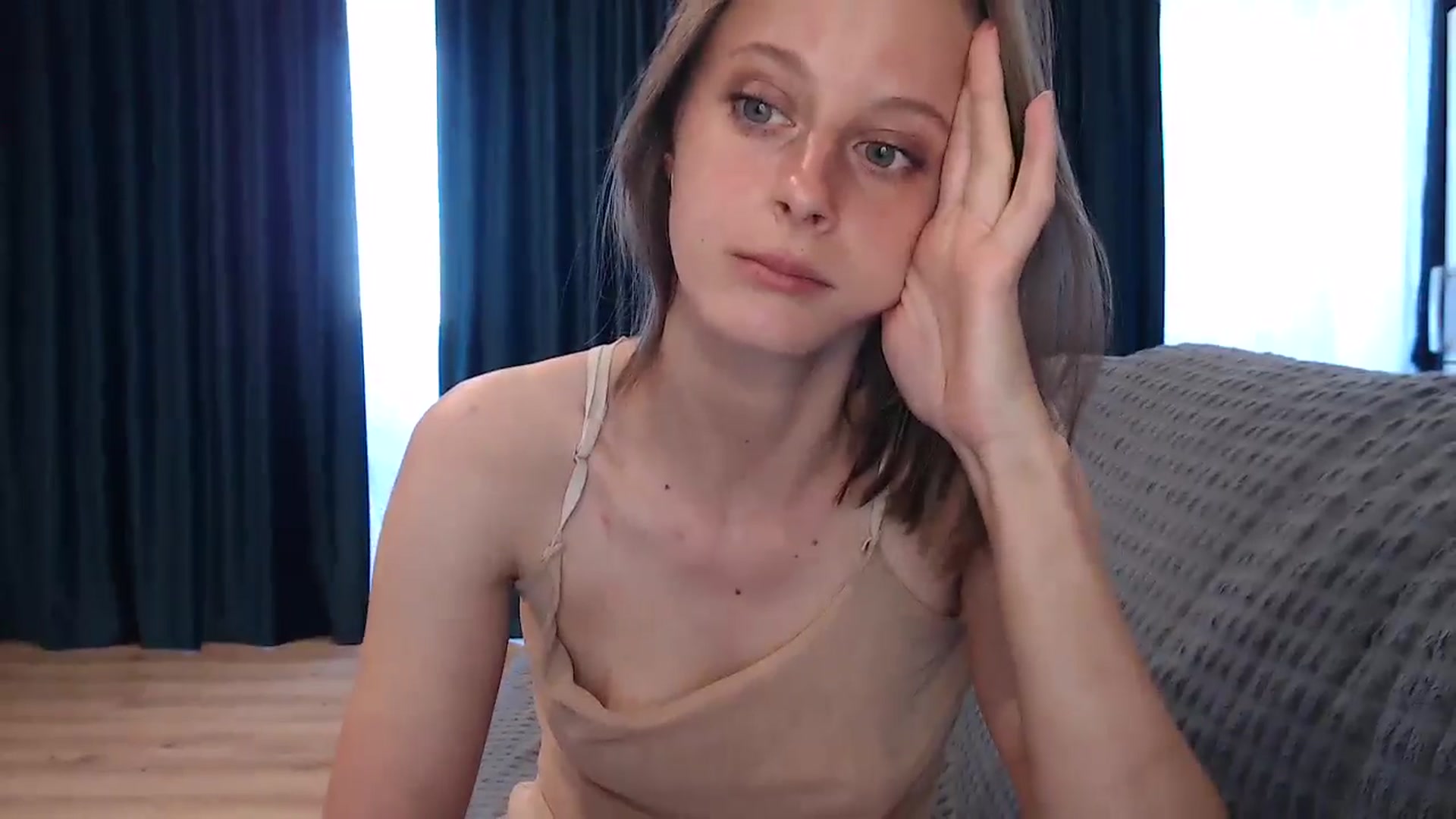 Gallery image thumbnail from mimiMILFal's myfreecams stream on, 06/09/2024, 13:49 image 15 of 20
