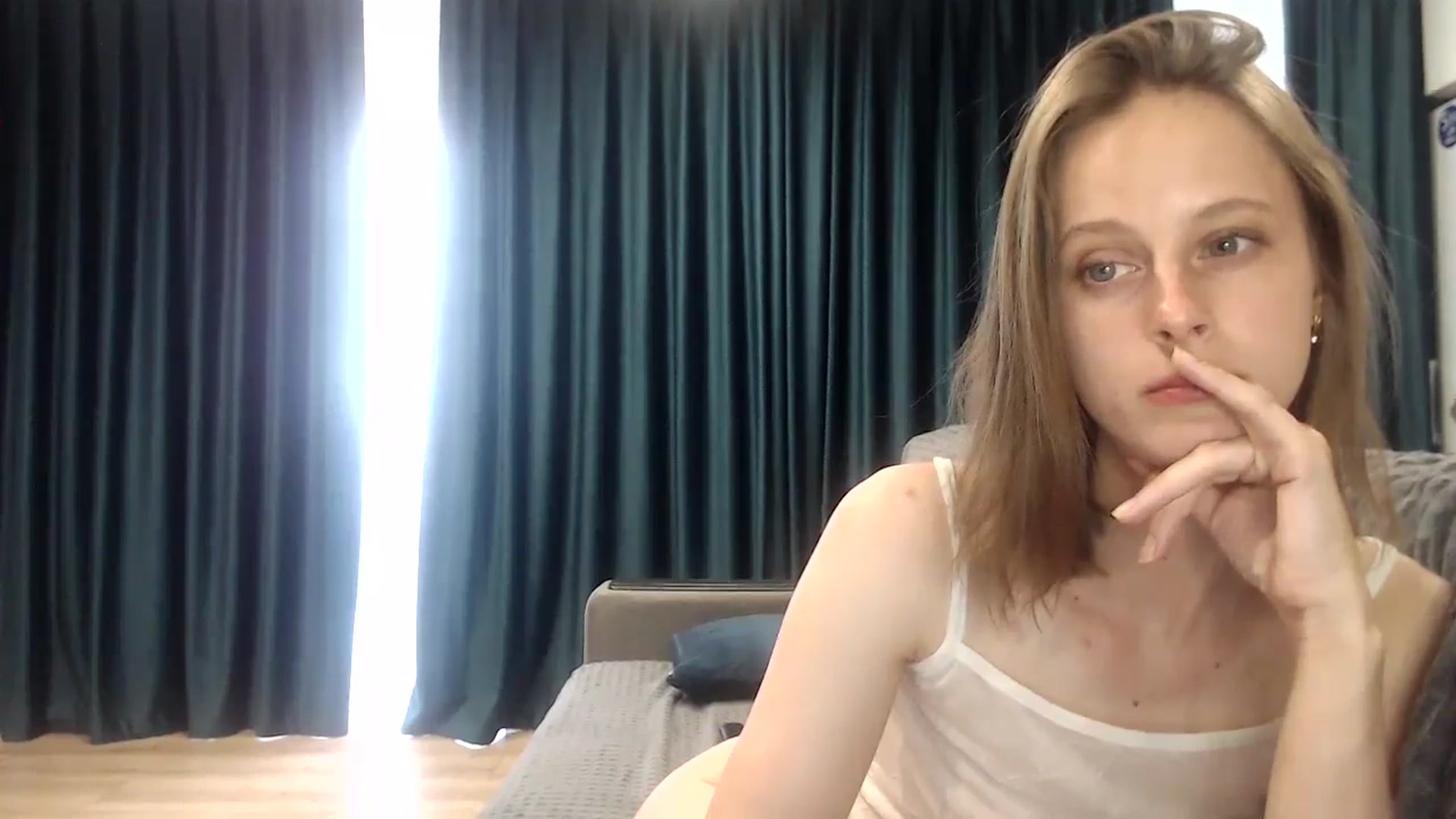 Gallery image thumbnail from mimiMILFal's myfreecams stream on, 06/11/2024, 13:49 image 18 of 20