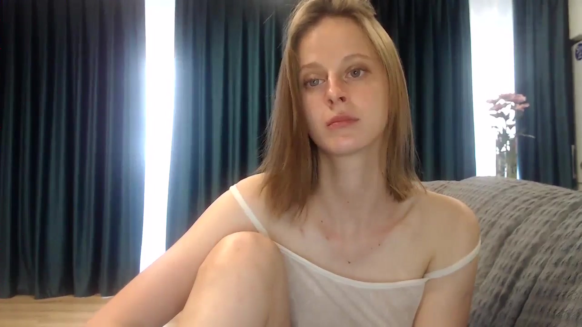 Gallery image thumbnail from mimiMILFal's myfreecams stream on, 06/11/2024, 15:03 image 12 of 20