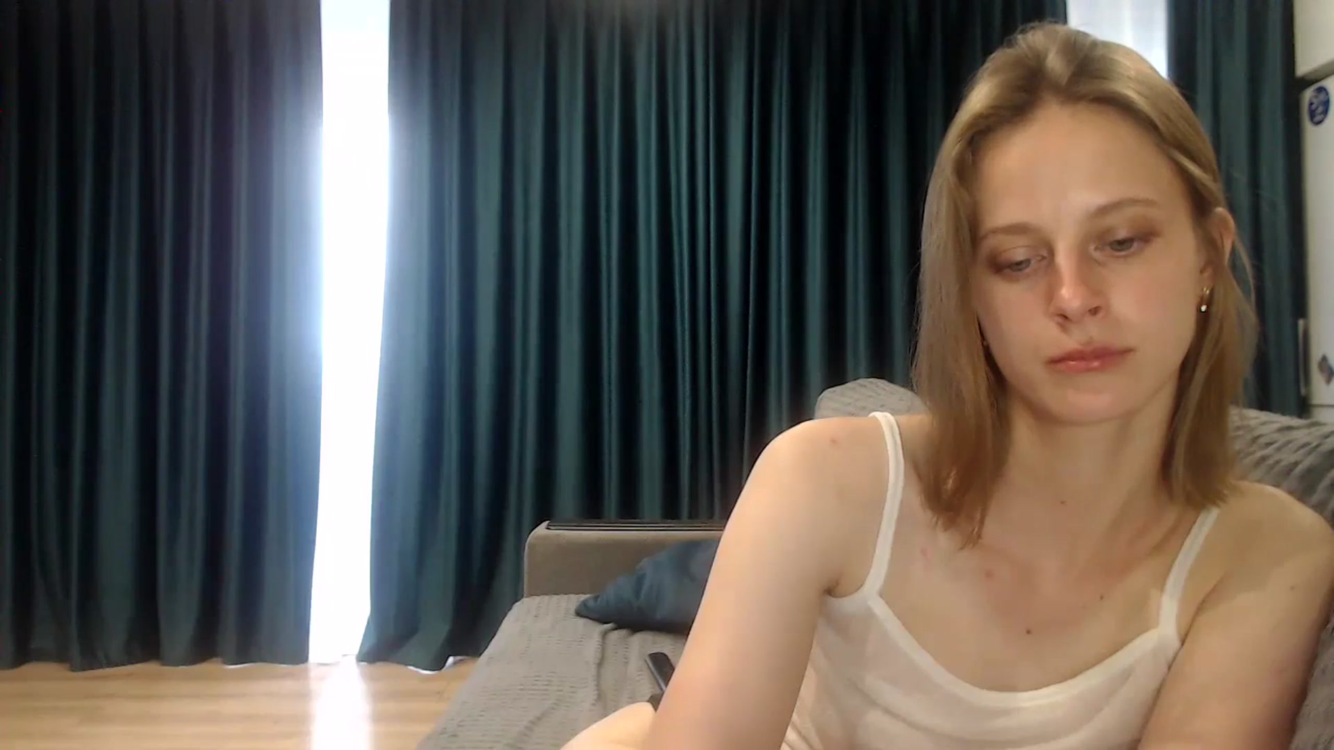 Gallery image thumbnail from mimiMILFal's myfreecams stream on, 06/11/2024, 15:03 image 3 of 20