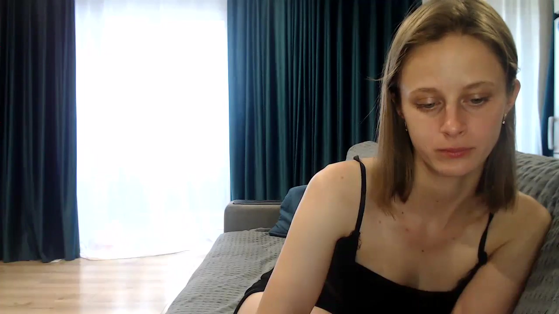 Gallery image thumbnail from mimiMILFal's myfreecams stream on, 06/13/2024, 14:17 image 4 of 20