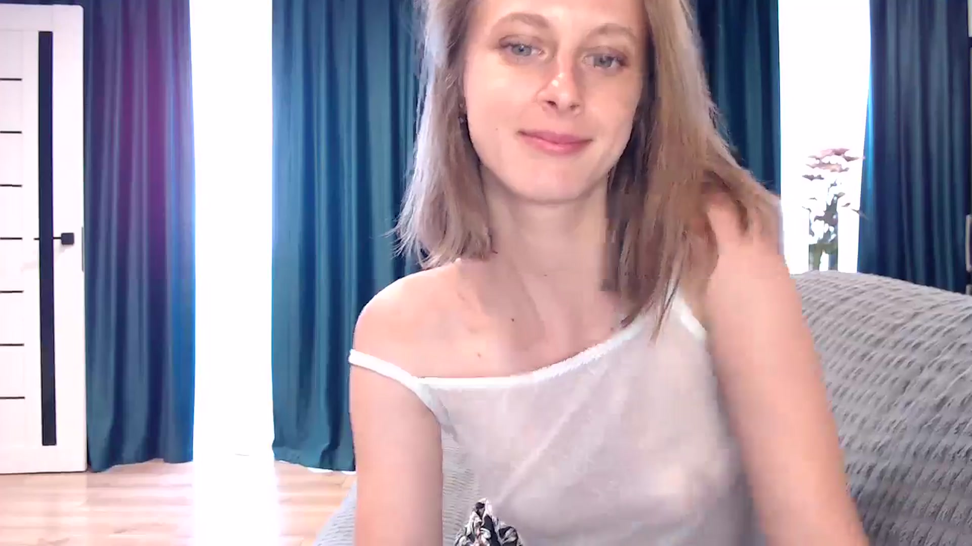 Gallery image thumbnail from mimiMILFal's myfreecams stream on, 06/16/2024, 11:35 image 14 of 20
