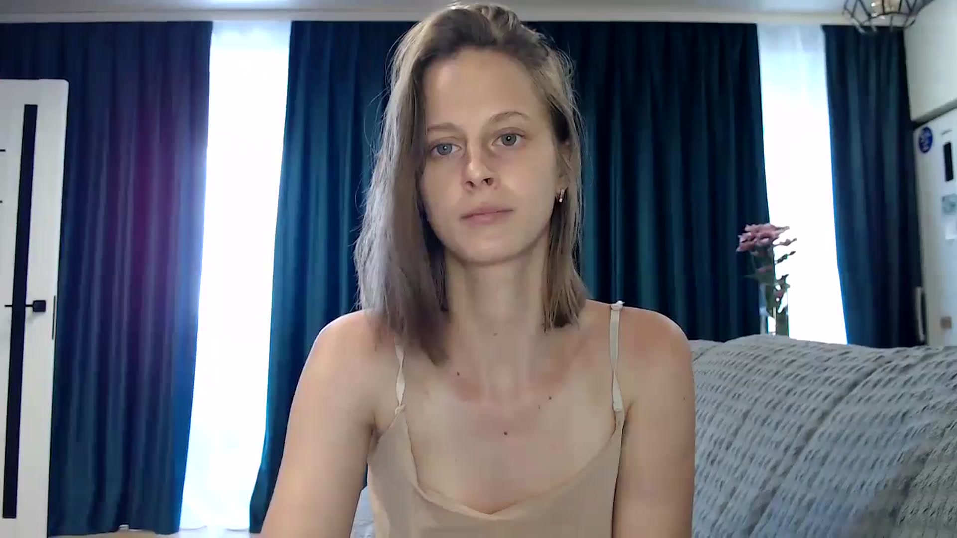 Gallery image thumbnail from mimiMILFal's myfreecams stream on, 06/17/2024, 12:06 image 14 of 20