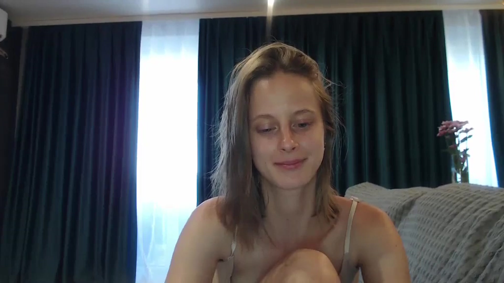 Gallery image thumbnail from mimiMILFal's myfreecams stream on, 06/17/2024, 13:43 image 12 of 20