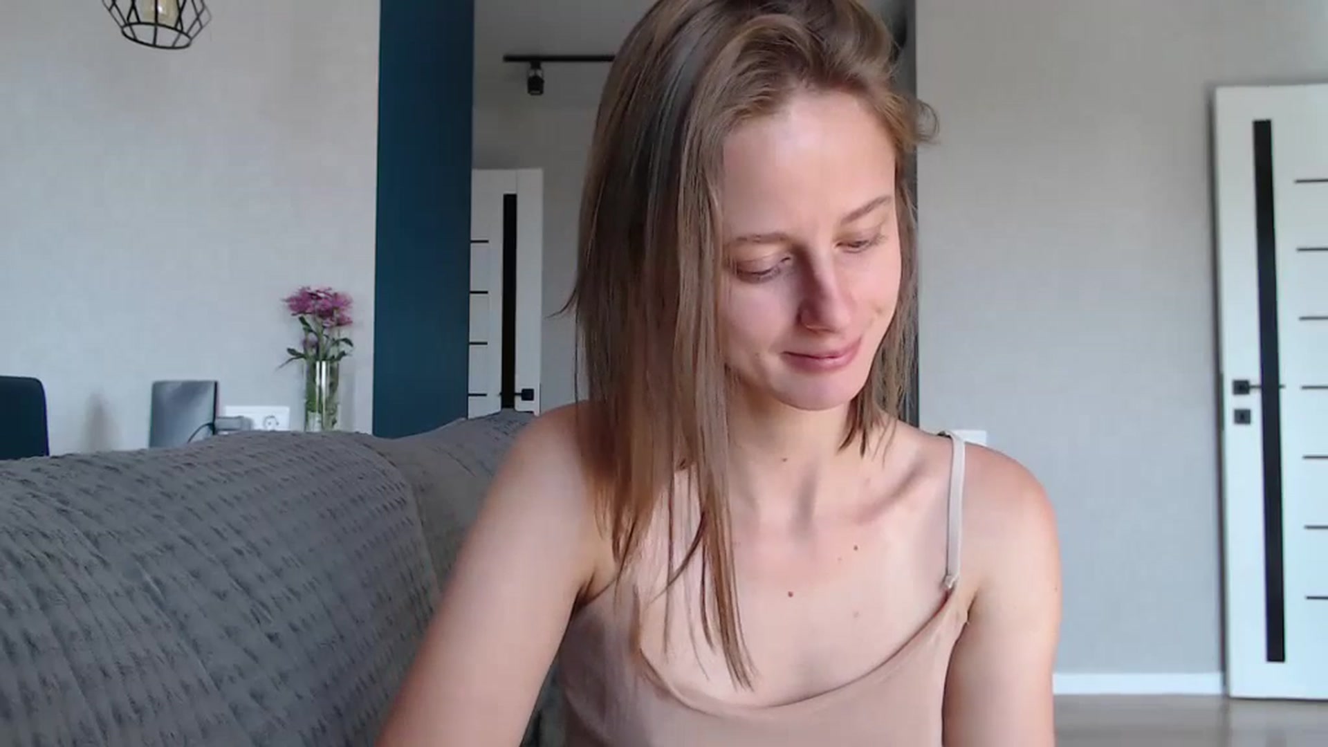 Gallery image thumbnail from mimiMILFal's myfreecams stream on, 06/19/2024, 05:11 image 3 of 20