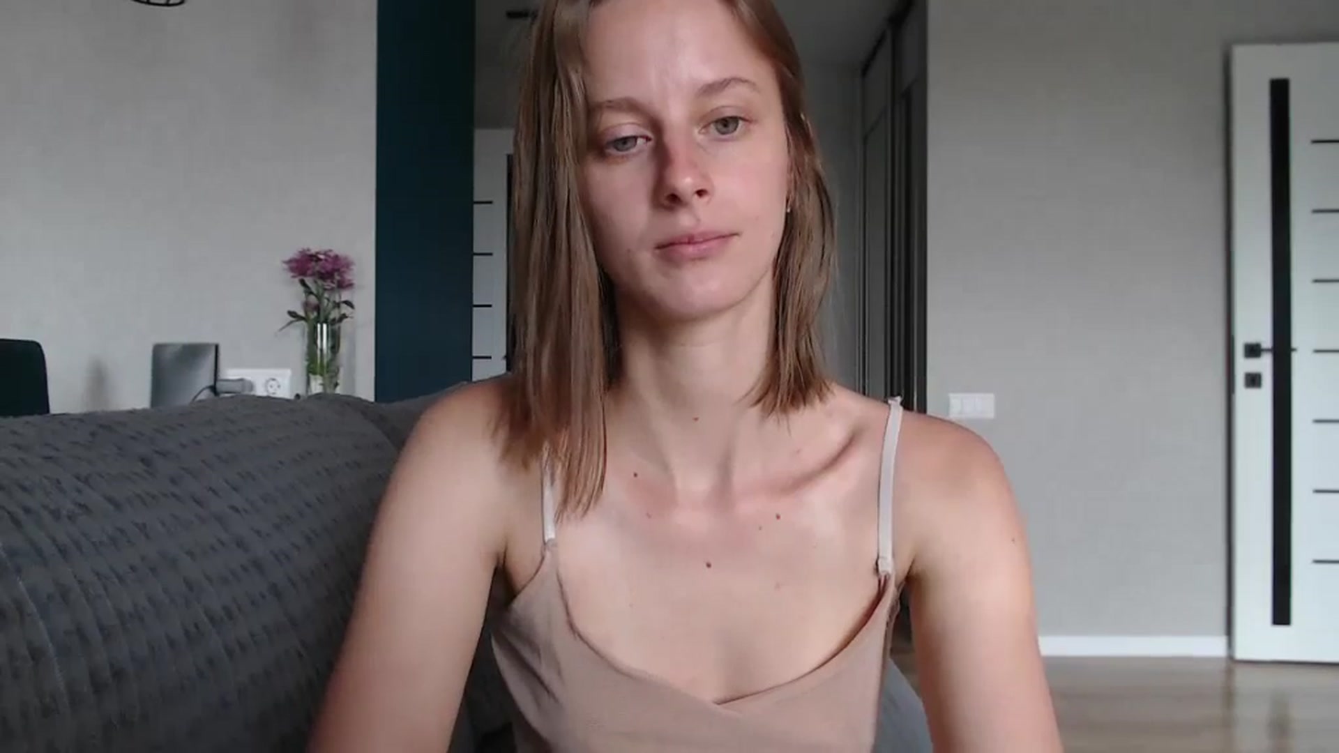 Gallery image thumbnail from mimiMILFal's myfreecams stream on, 06/19/2024, 05:11 image 19 of 20