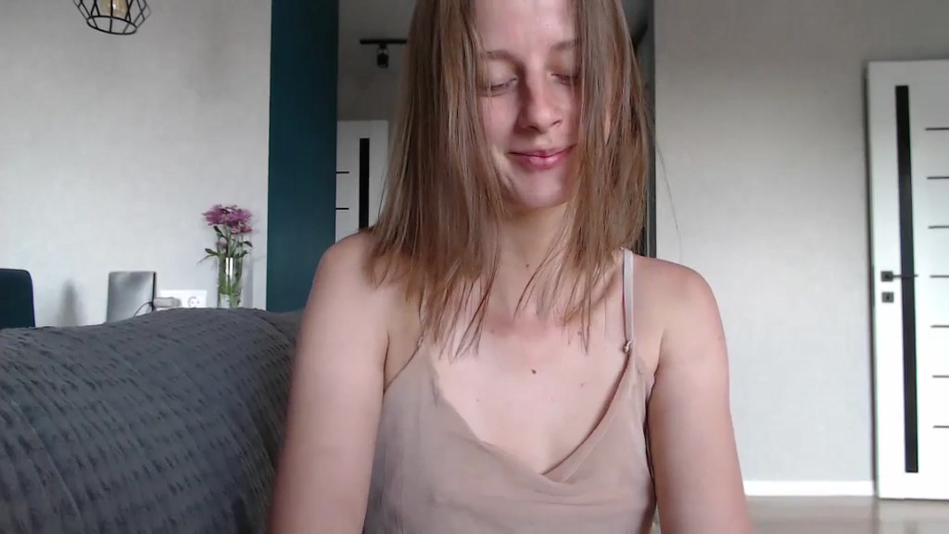 Gallery image thumbnail from mimiMILFal's myfreecams stream on, 06/19/2024, 05:11 image 5 of 20
