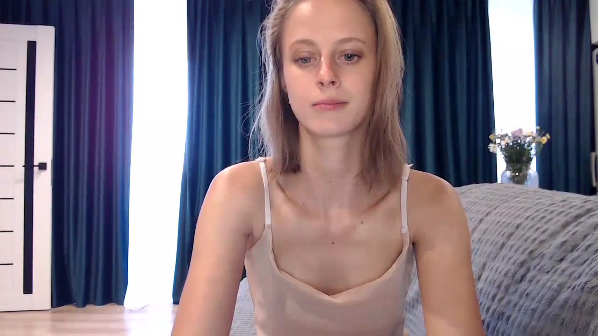 Gallery image thumbnail from mimiMILFal's myfreecams stream on, 07/14/2024, 13:22 image 12 of 20