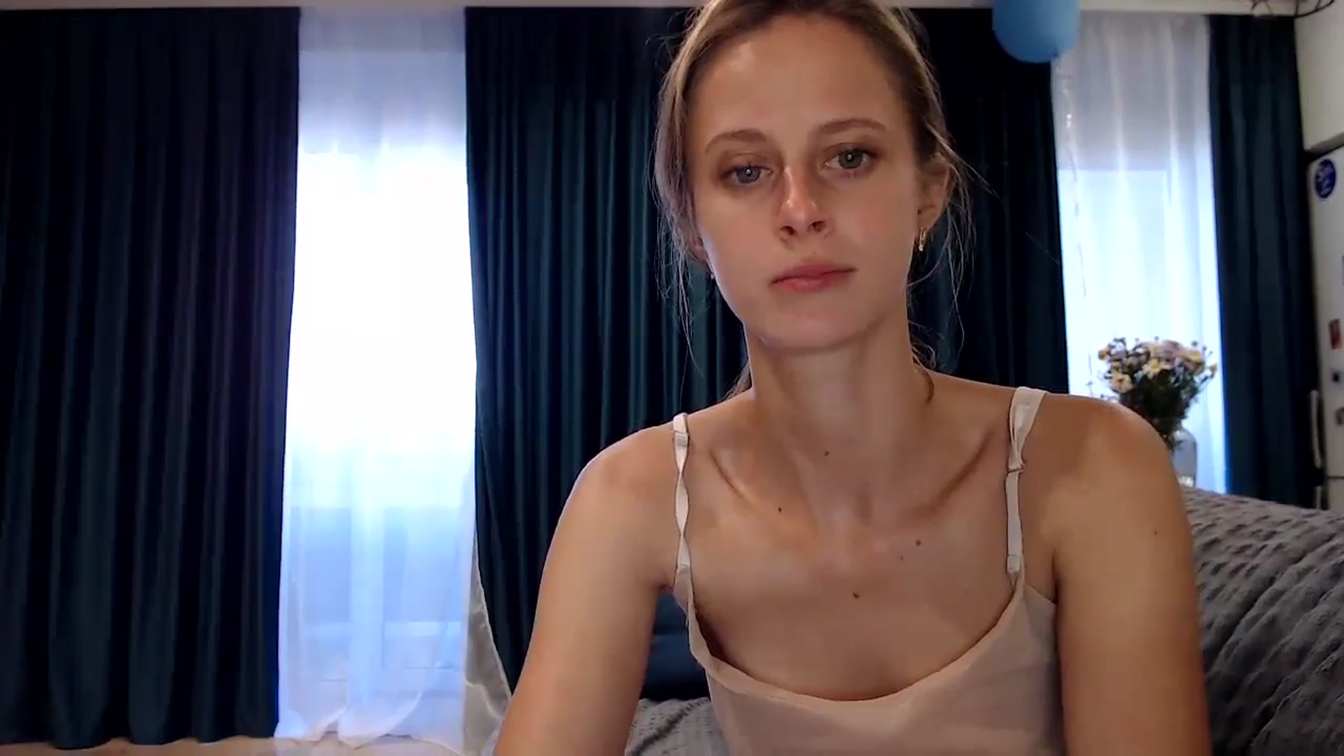 Gallery image thumbnail from mimiMILFal's myfreecams stream on, 07/14/2024, 16:25 image 15 of 20