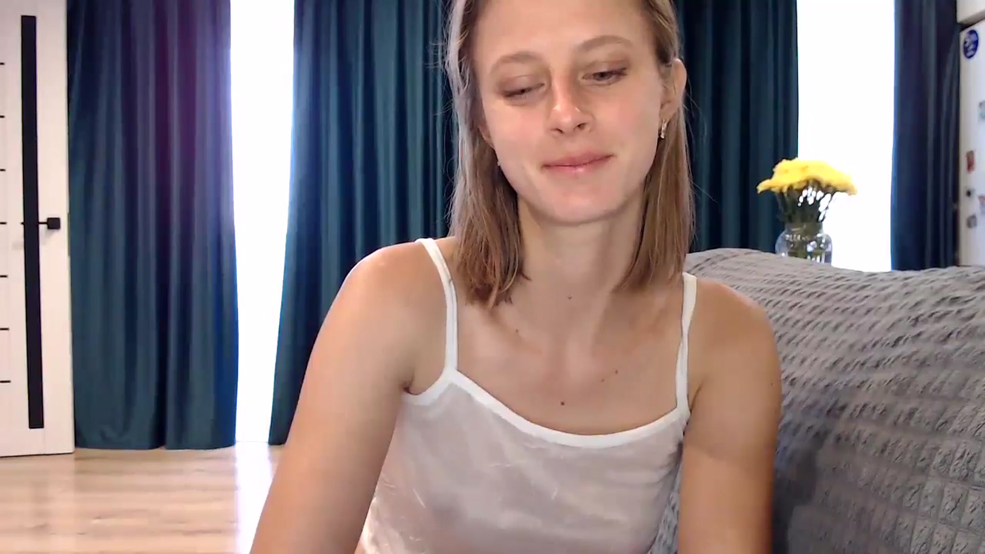 Gallery image thumbnail from mimiMILFal's myfreecams stream on, 07/17/2024, 14:41 image 3 of 20