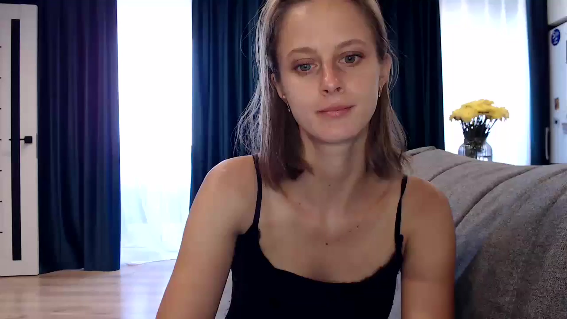 Gallery image thumbnail from mimiMILFal's myfreecams stream on, 07/18/2024, 13:45 image 6 of 20