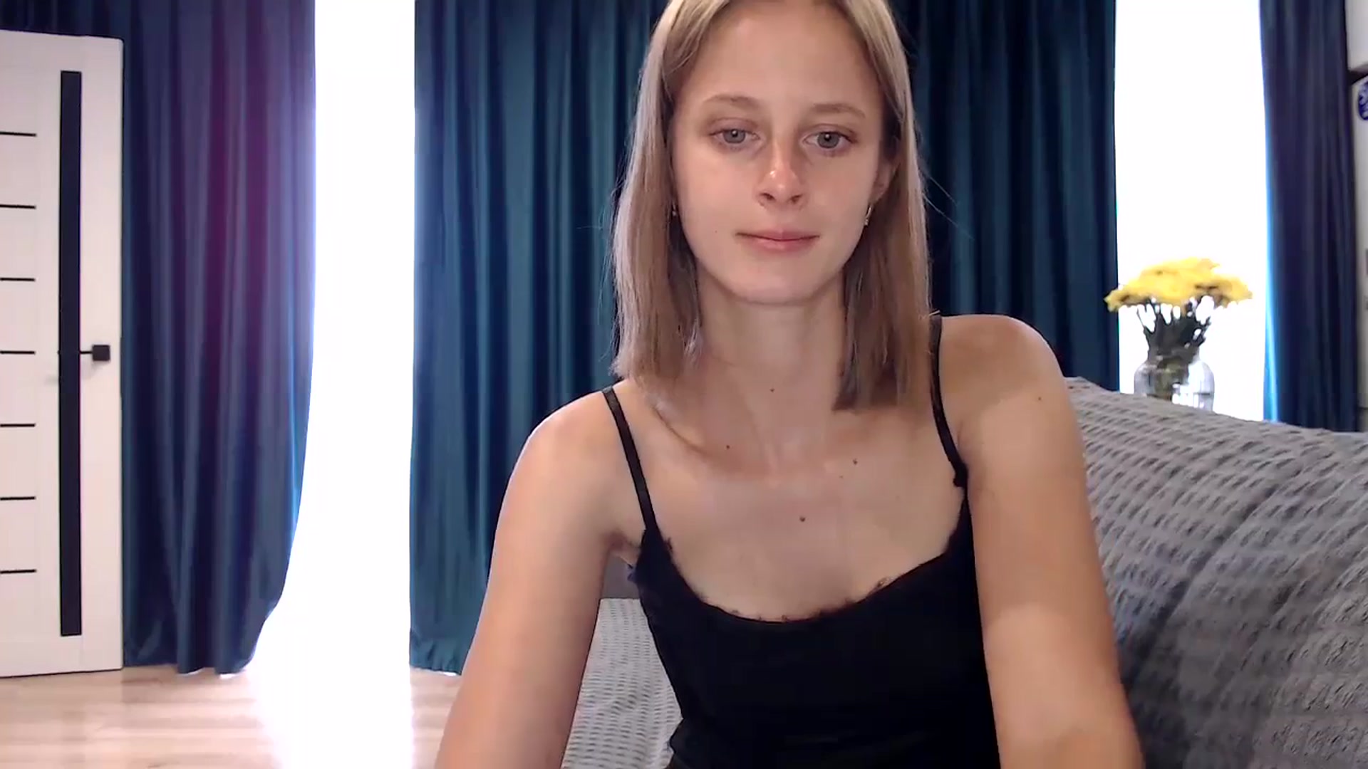 Gallery image thumbnail from mimiMILFal's myfreecams stream on, 07/19/2024, 13:40 image 5 of 20