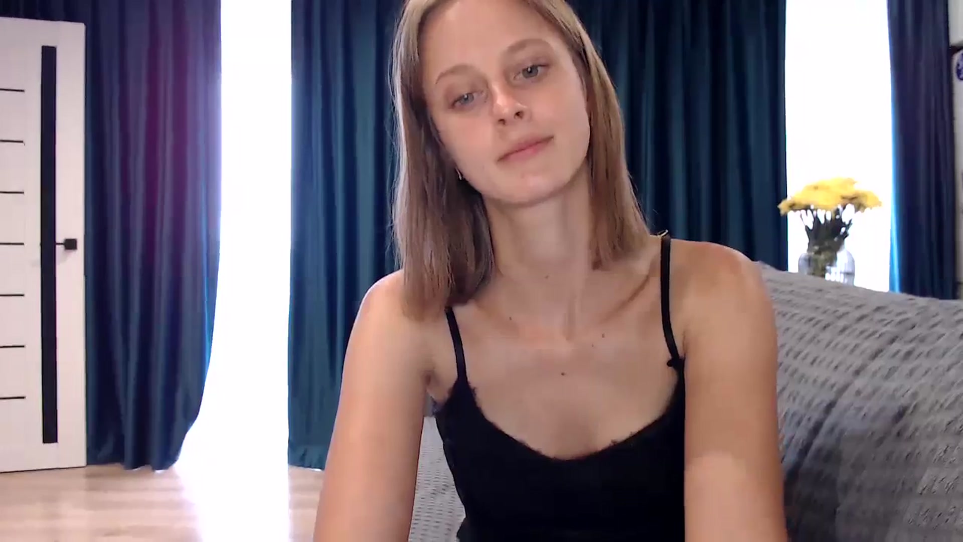 Gallery image thumbnail from mimiMILFal's myfreecams stream on, 07/19/2024, 13:40 image 7 of 20