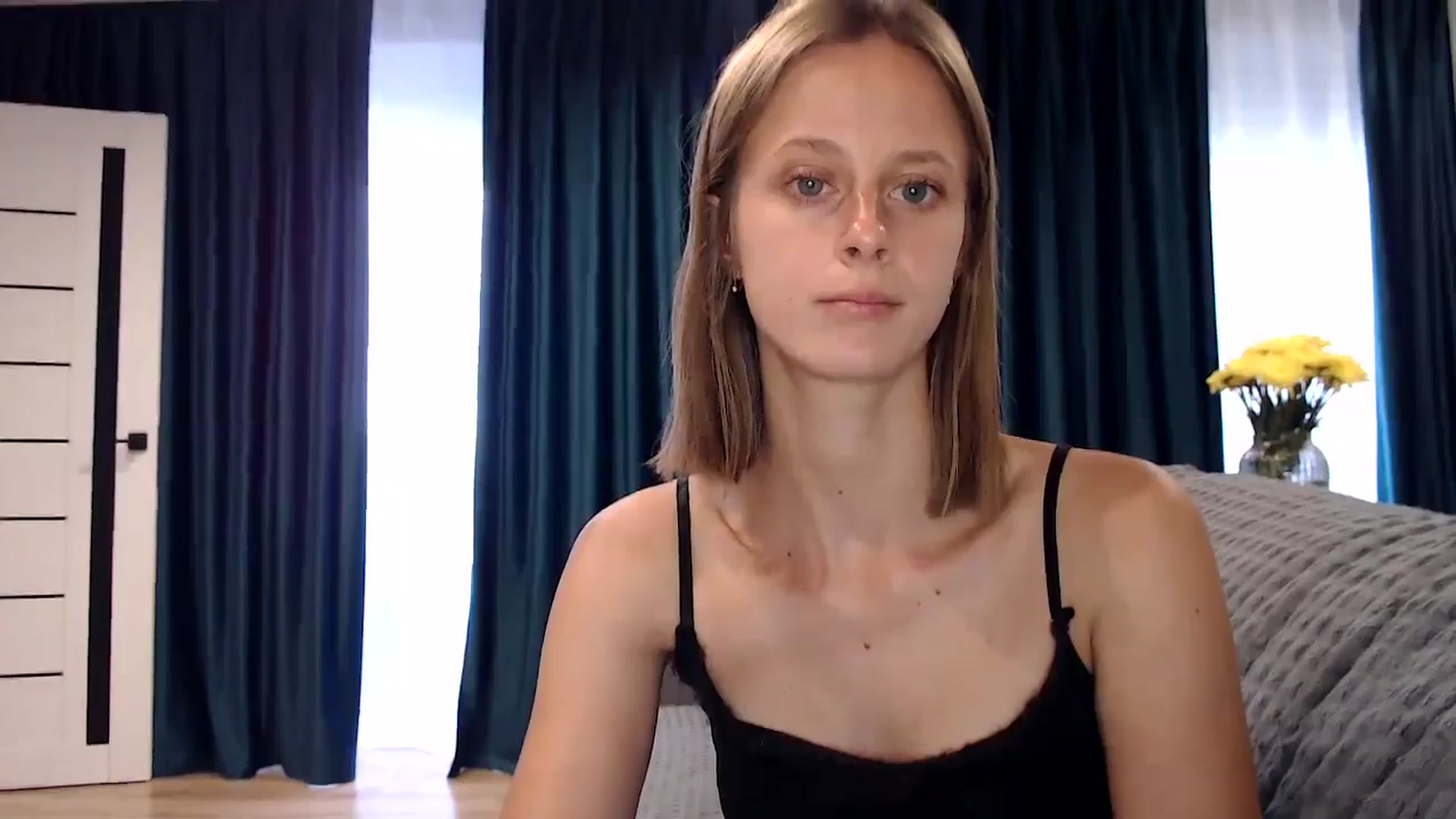 Gallery image thumbnail from mimiMILFal's myfreecams stream on, 07/19/2024, 14:24 image 15 of 20