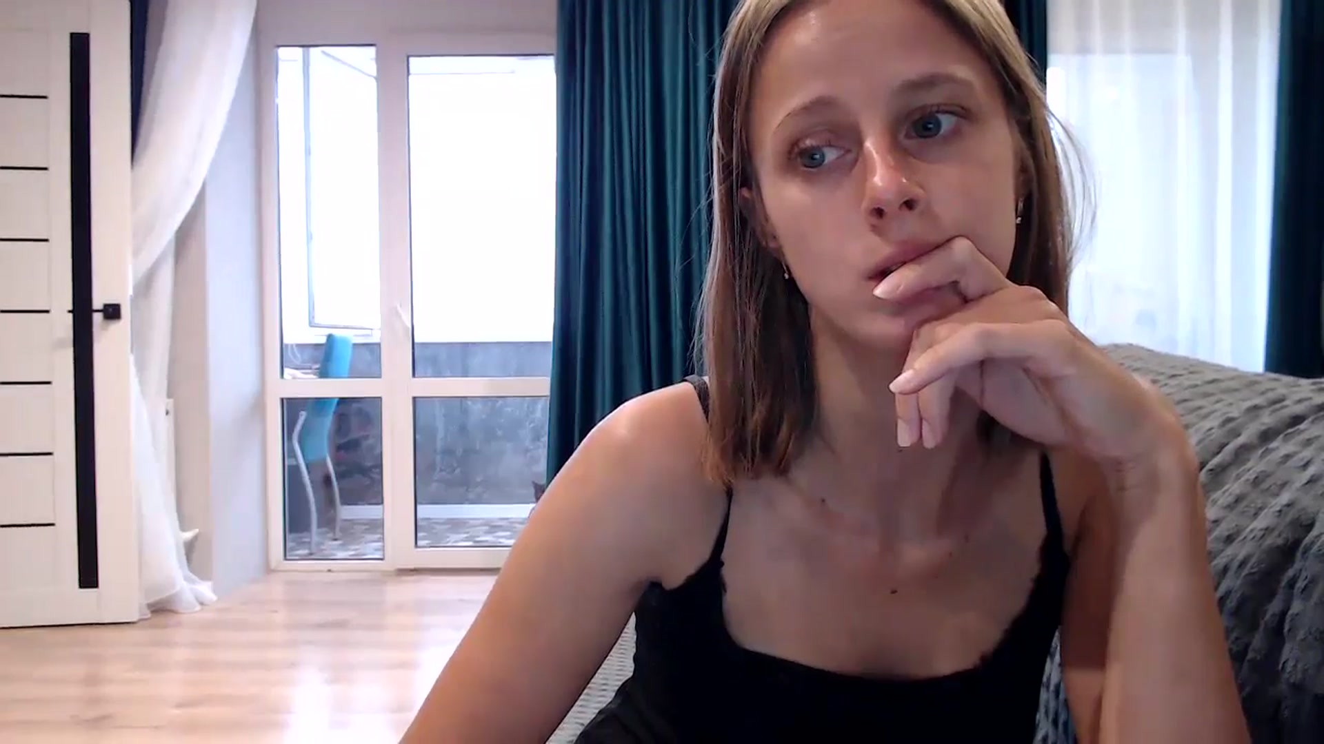 Gallery image thumbnail from mimiMILFal's myfreecams stream on, 07/19/2024, 16:17 image 18 of 20