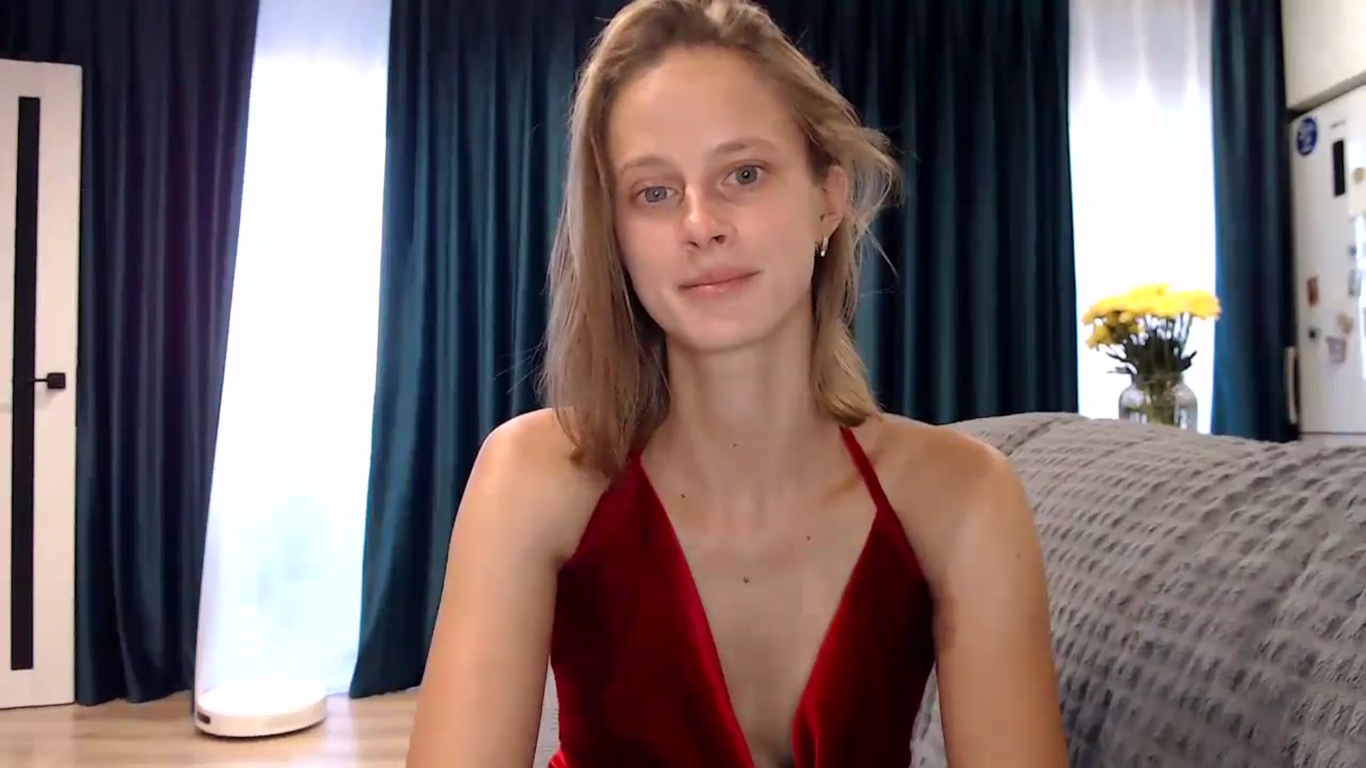 Gallery image thumbnail from mimiMILFal's myfreecams stream on, 07/21/2024, 16:18 image 6 of 20