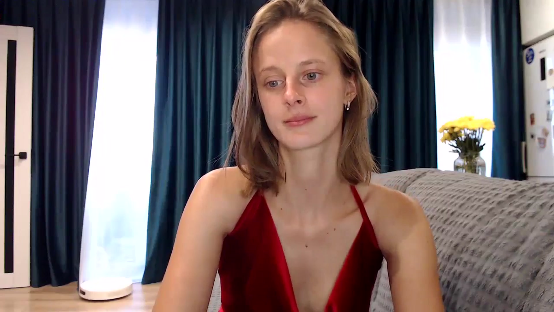 Gallery image thumbnail from mimiMILFal's myfreecams stream on, 07/21/2024, 16:18 image 11 of 20