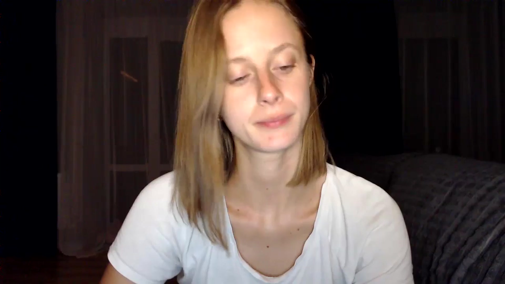 Gallery image thumbnail from mimiMILFal's myfreecams stream on, 07/22/2024, 20:00 image 17 of 20