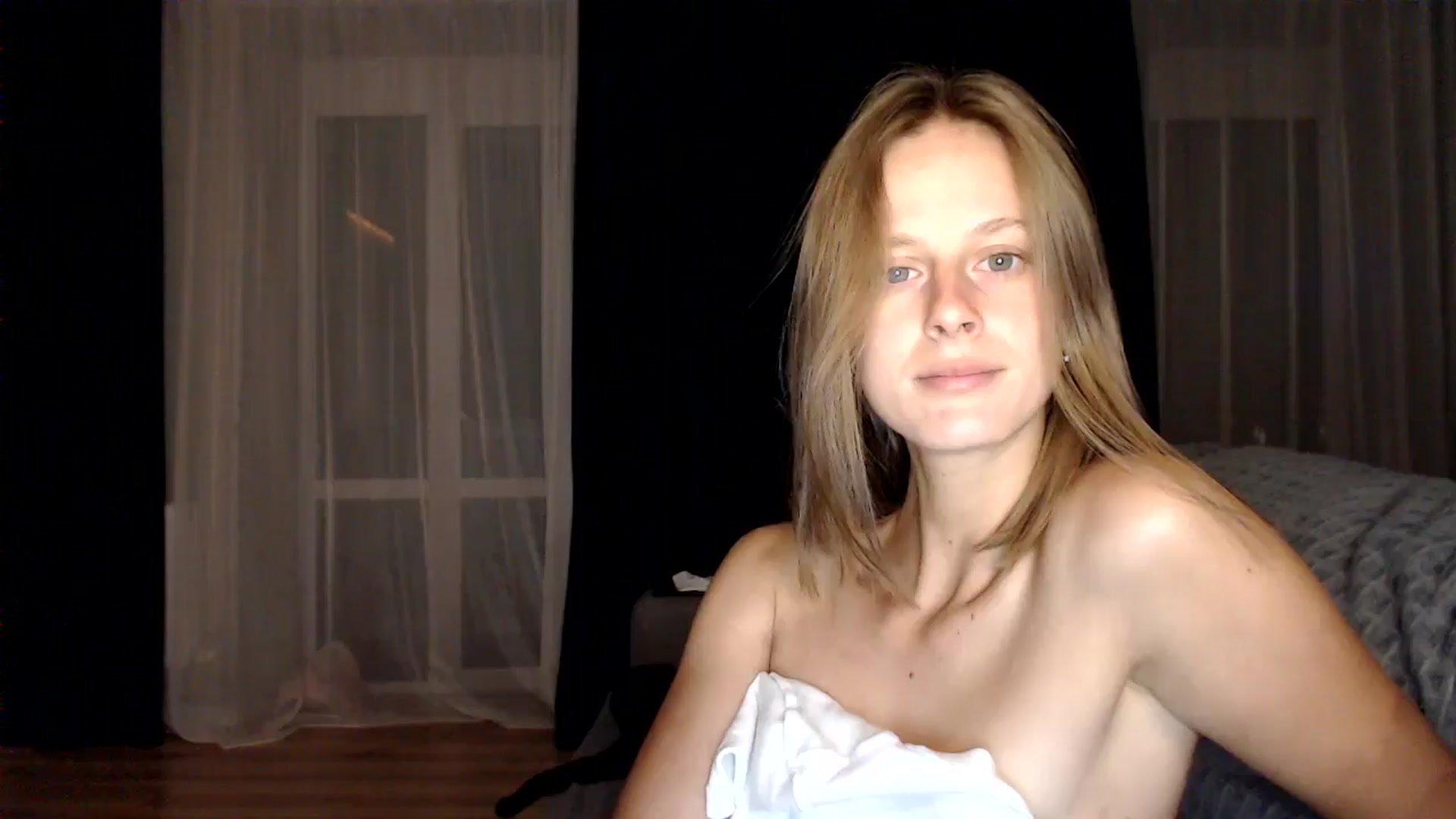 Gallery image thumbnail from mimiMILFal's myfreecams stream on, 07/22/2024, 20:35 image 1 of 20