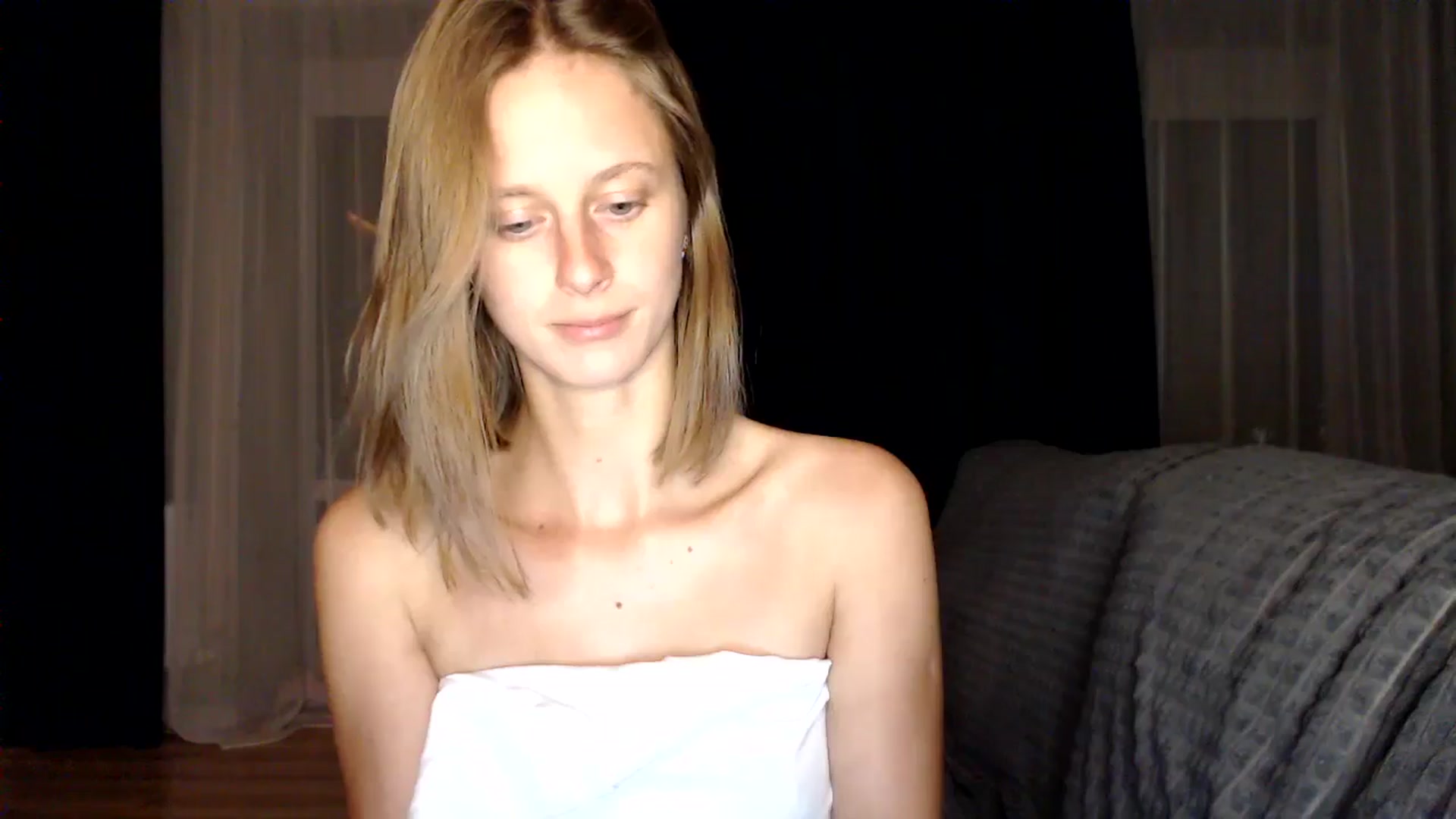 Gallery image thumbnail from mimiMILFal's myfreecams stream on, 07/22/2024, 20:35 image 4 of 20
