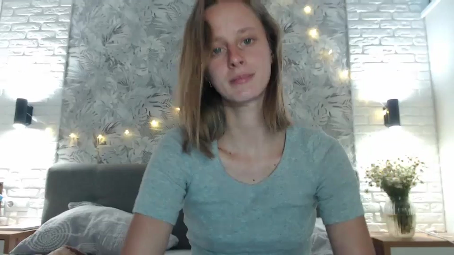 Gallery image thumbnail from mimiMILFal's myfreecams stream on, 08/04/2024, 08:34 image 16 of 20