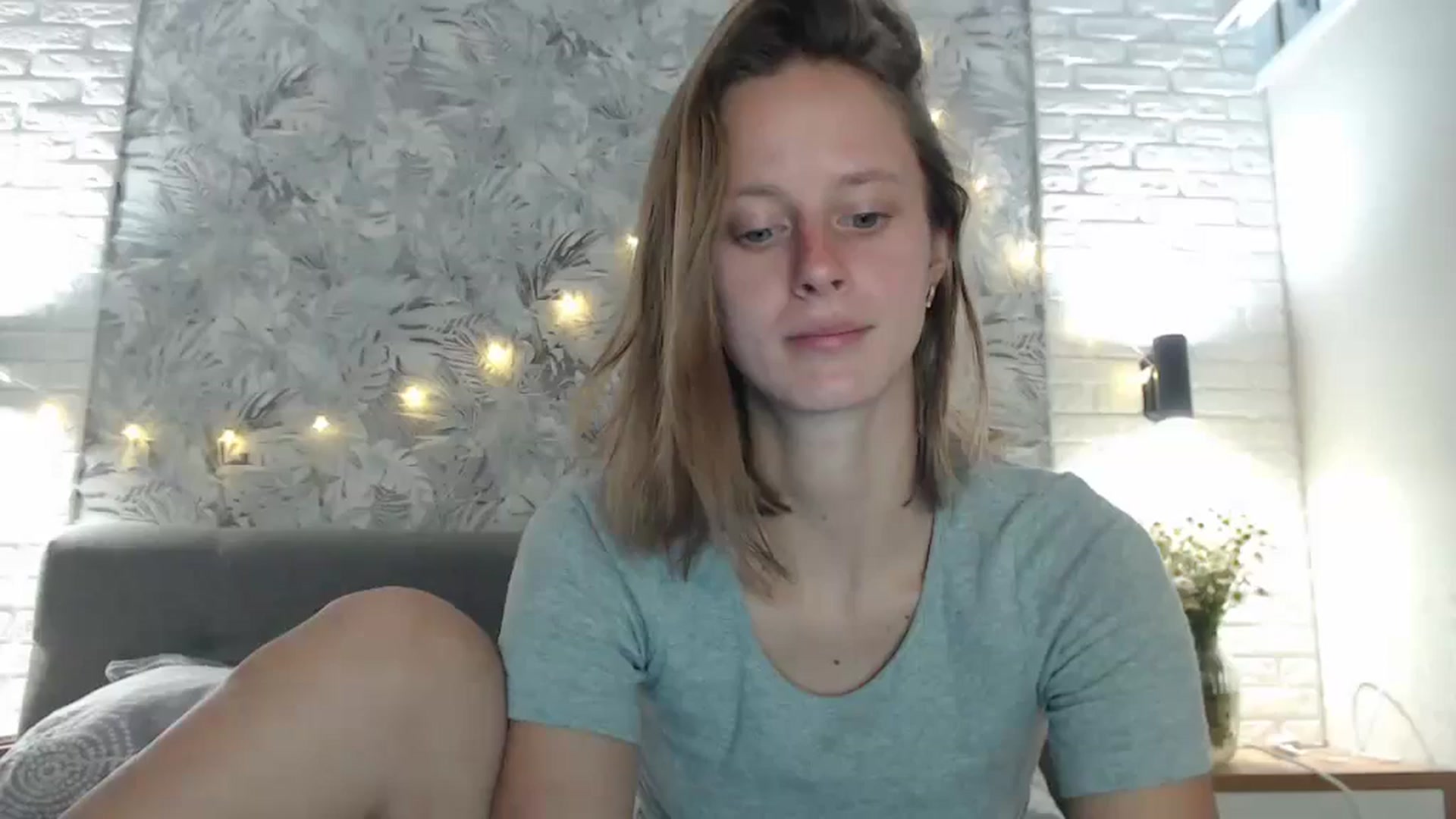 Gallery image thumbnail from mimiMILFal's myfreecams stream on, 08/04/2024, 08:34 image 4 of 20