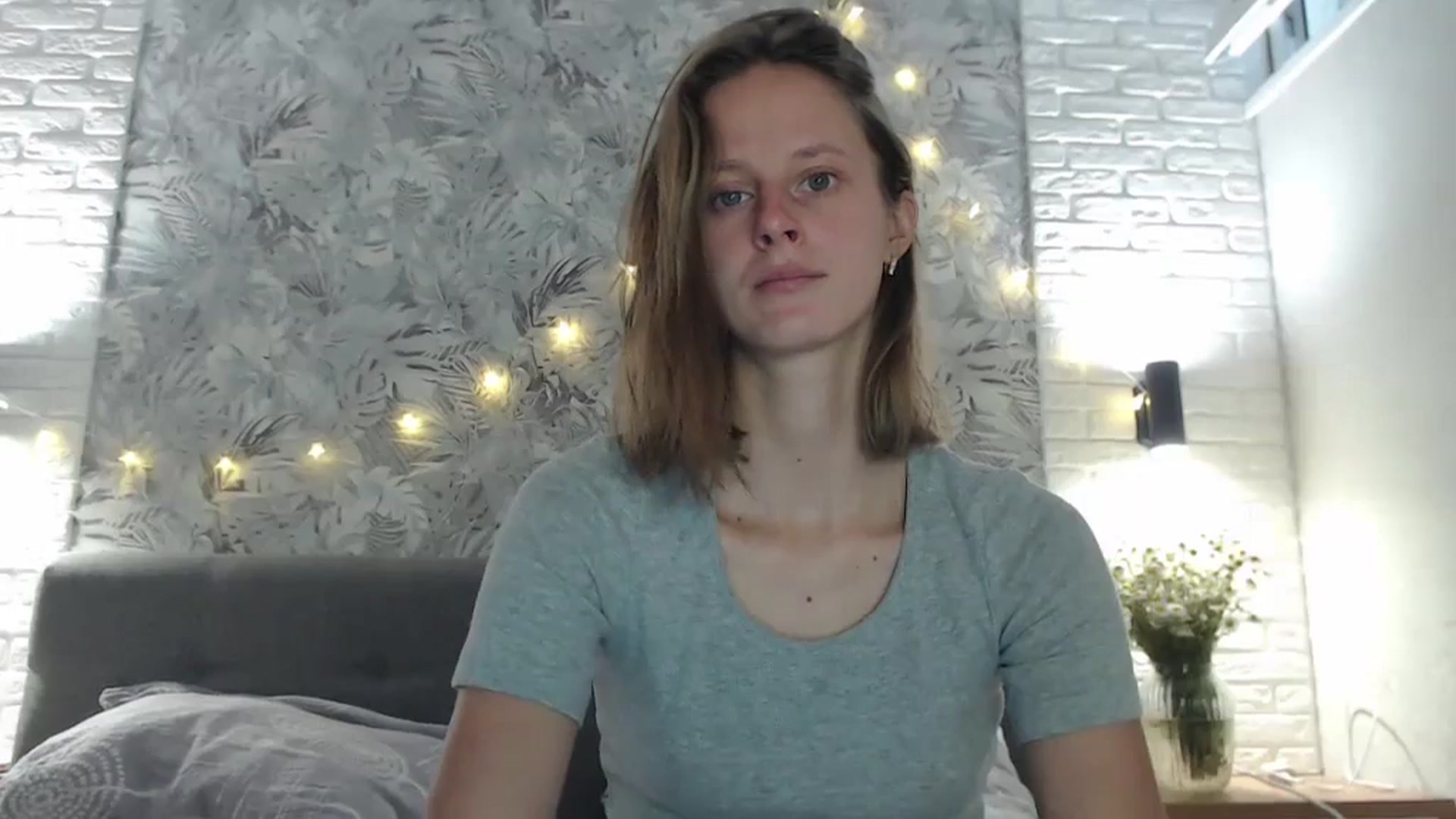 Gallery image thumbnail from mimiMILFal's myfreecams stream on, 08/04/2024, 08:34 image 2 of 20