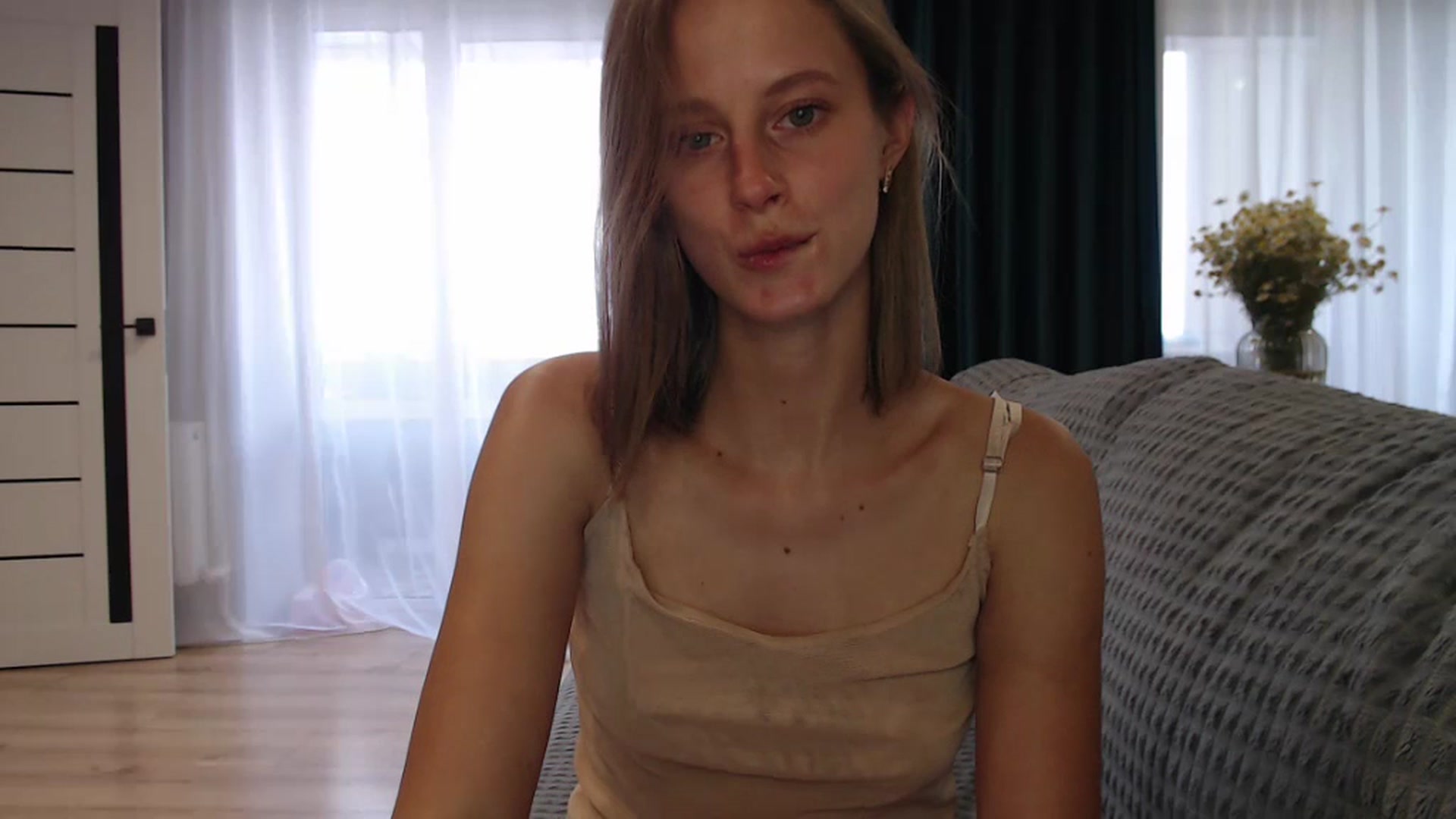 Gallery image thumbnail from mimiMILFal's myfreecams stream on, 08/07/2024, 15:29 image 7 of 20