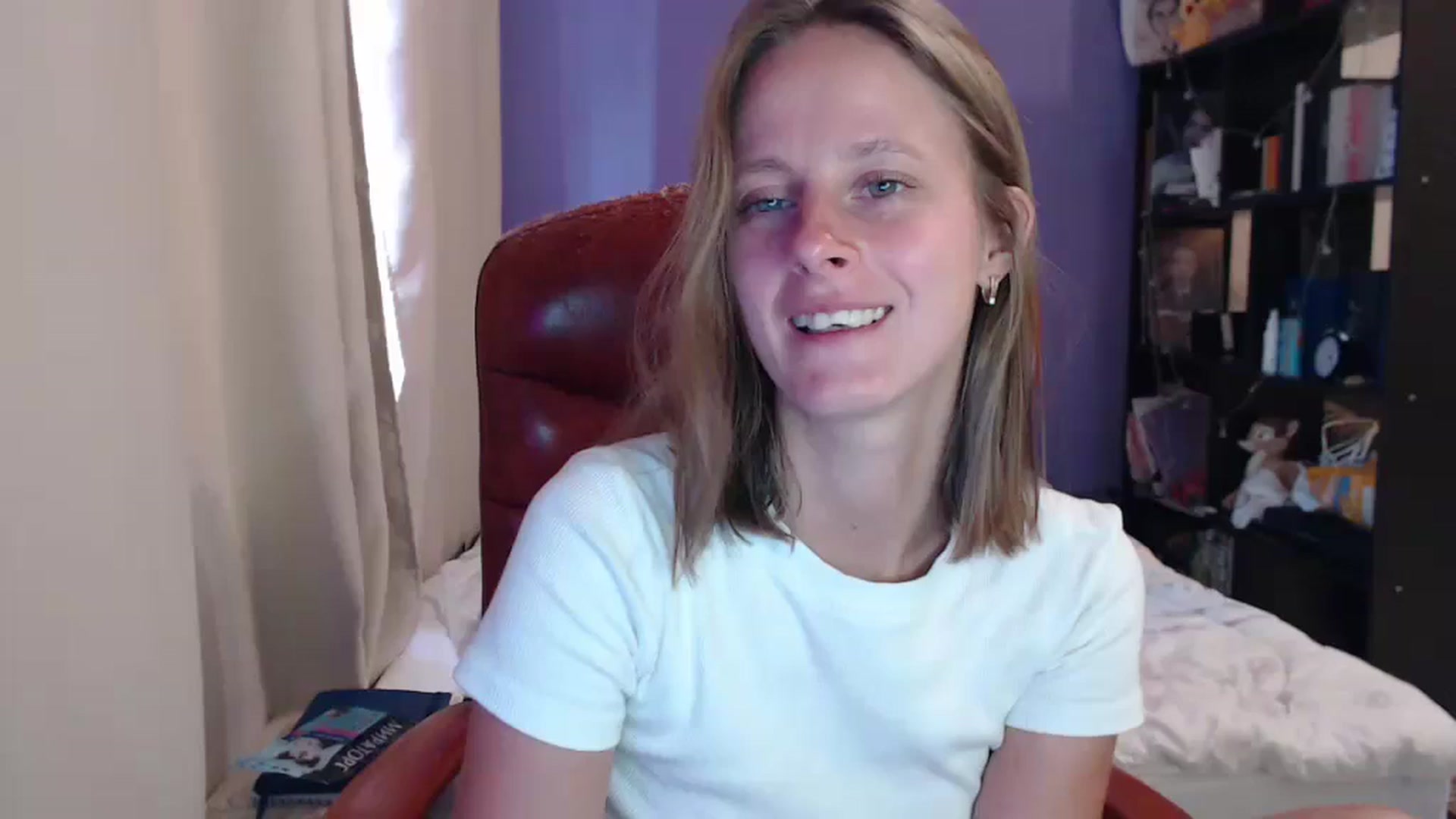 Gallery image thumbnail from mimiMILFal's myfreecams stream on, 08/09/2024, 13:17 image 18 of 20