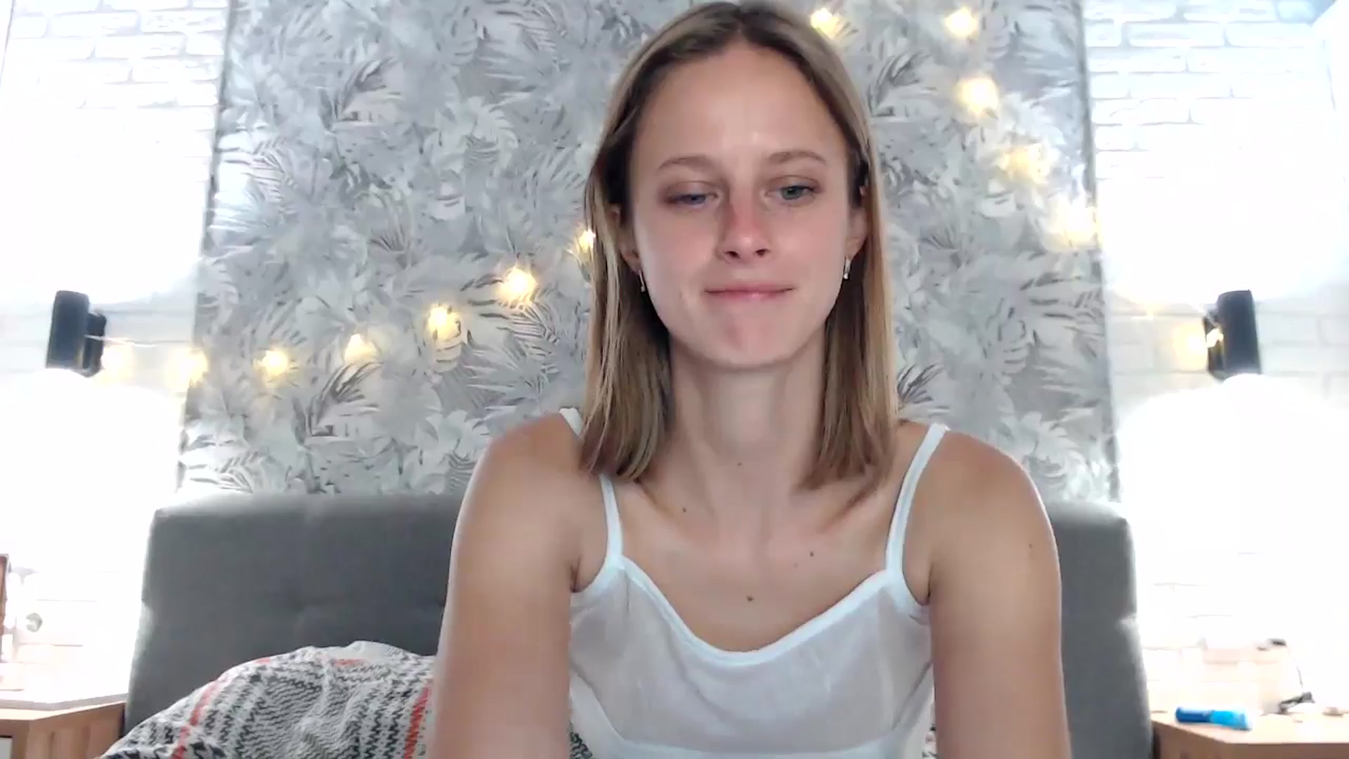 Gallery image thumbnail from mimiMILFal's myfreecams stream on, 08/13/2024, 09:28 image 10 of 20