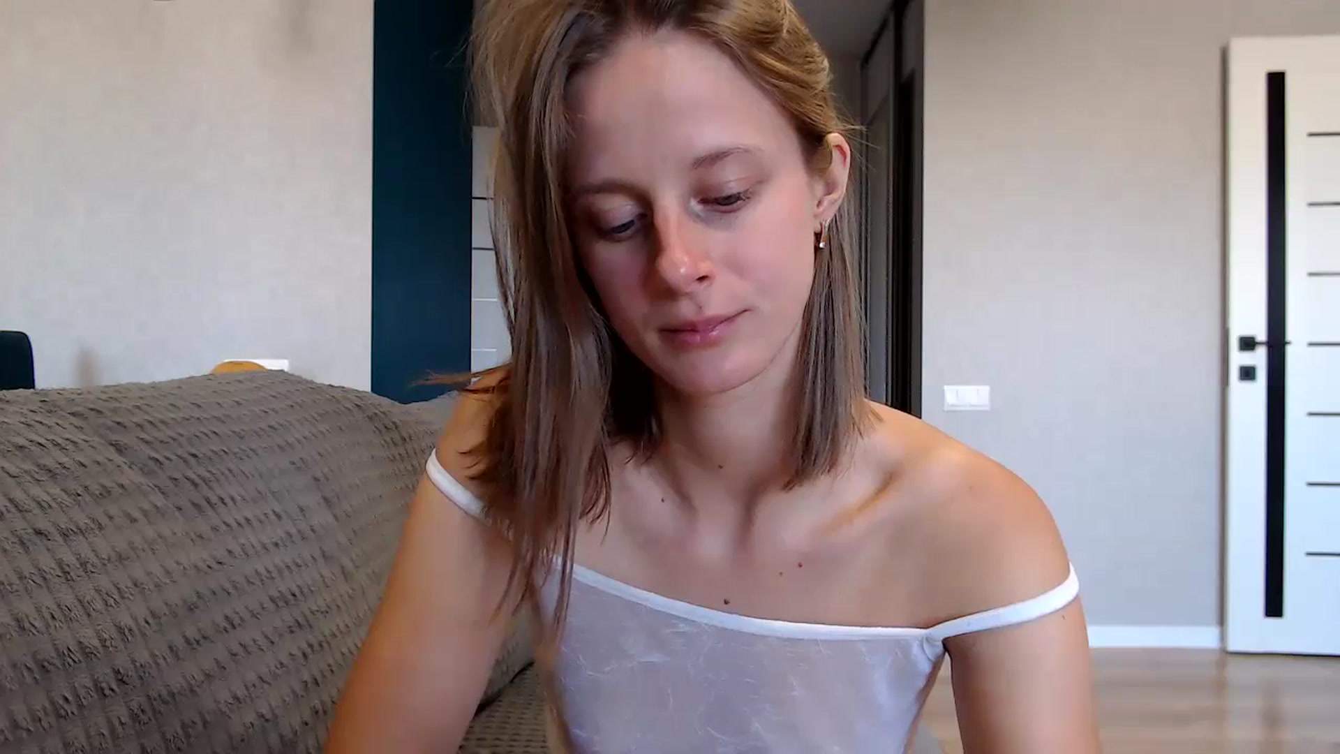 Gallery image thumbnail from mimiMILFal's myfreecams stream on, 08/28/2024, 14:11 image 3 of 20