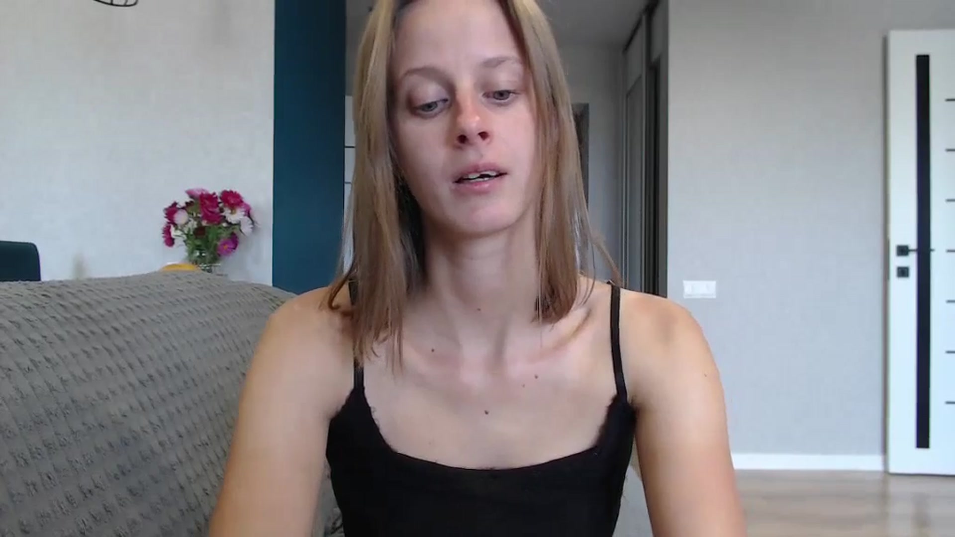 Gallery image thumbnail from mimiMILFal's myfreecams stream on, 08/29/2024, 12:58 image 5 of 20