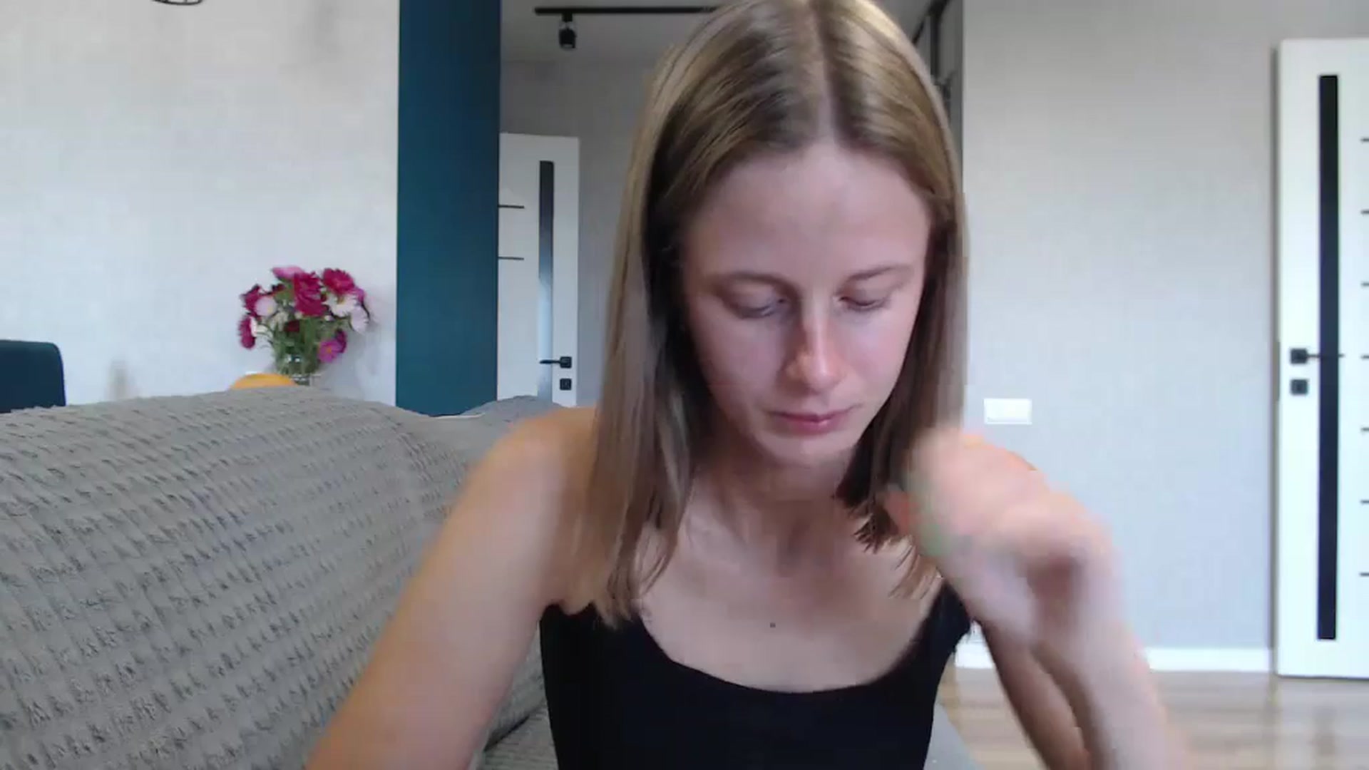 Gallery image thumbnail from mimiMILFal's myfreecams stream on, 08/29/2024, 14:01 image 6 of 20