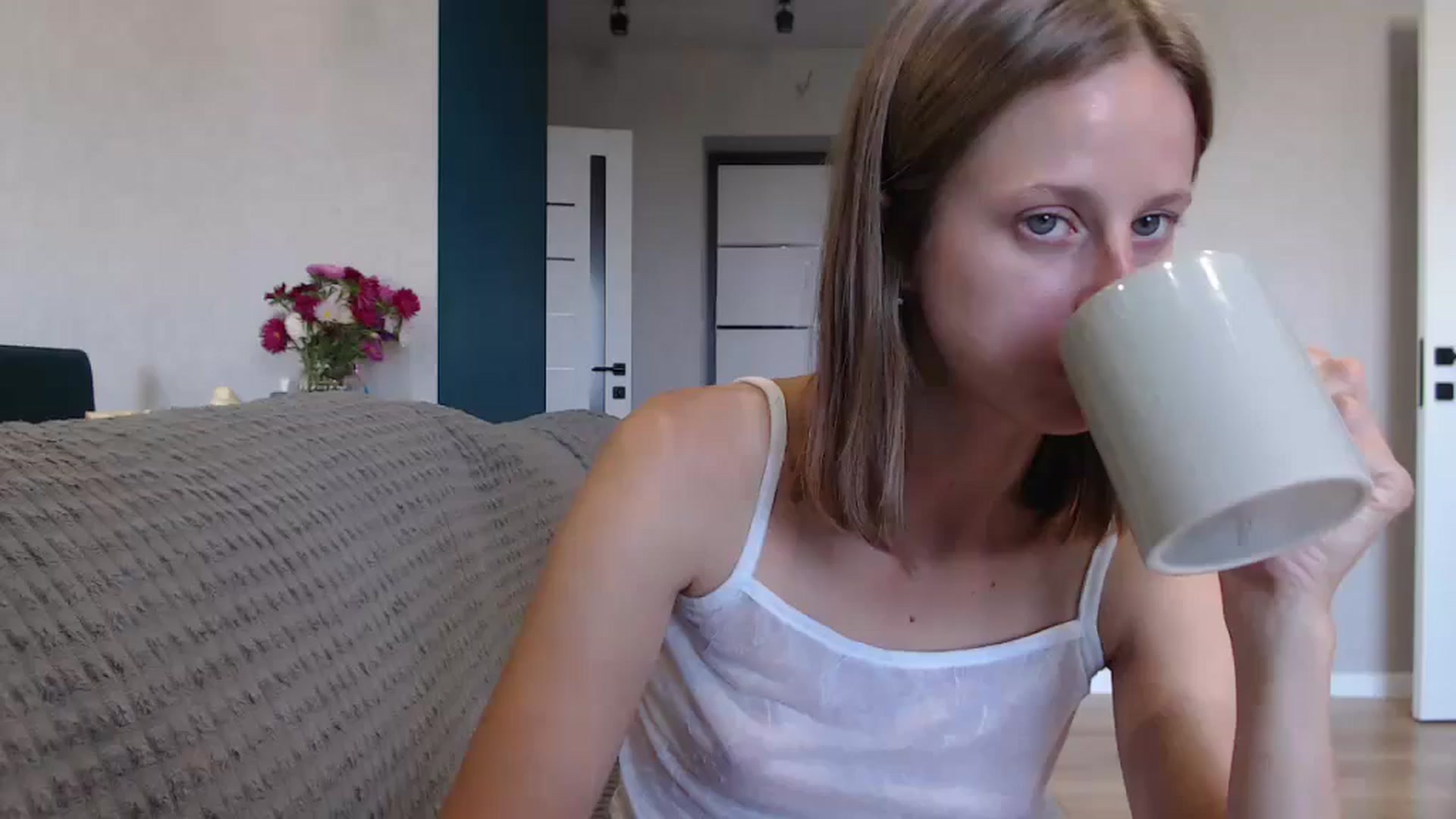 Gallery image thumbnail from mimiMILFal's myfreecams stream on, 08/30/2024, 13:05 image 2 of 20