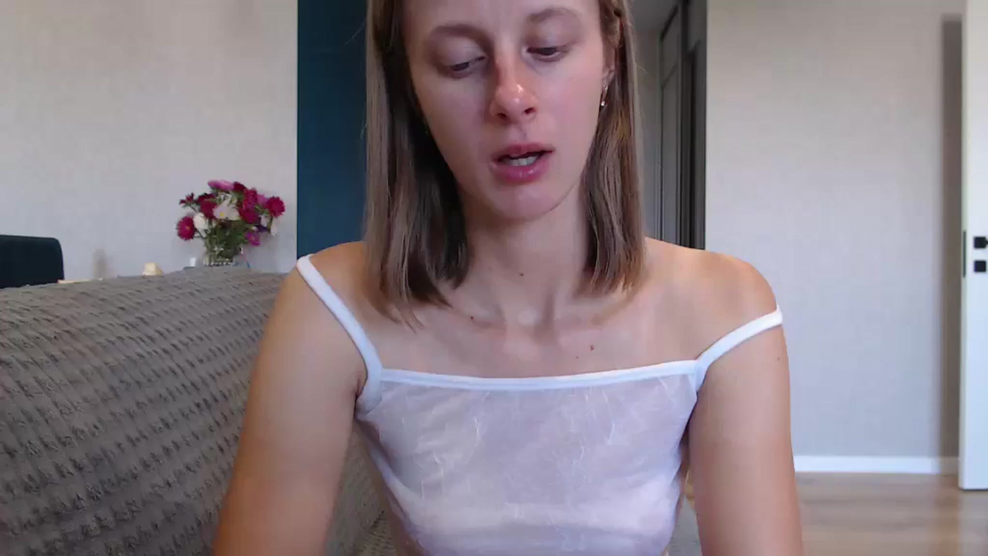 Gallery image thumbnail from mimiMILFal's myfreecams stream on, 08/30/2024, 13:05 image 18 of 20