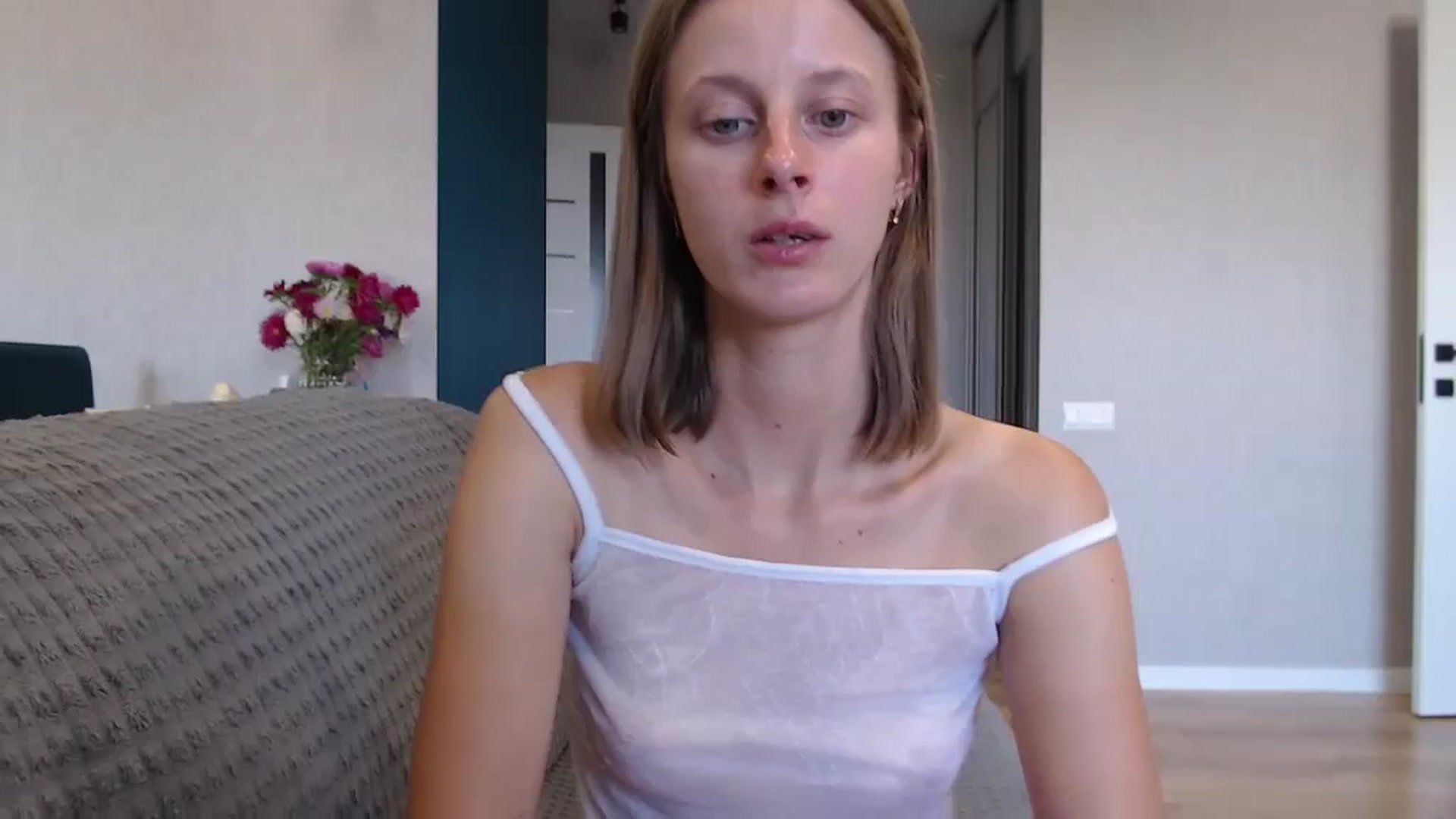 Gallery image thumbnail from mimiMILFal's myfreecams stream on, 08/30/2024, 13:05 image 17 of 20