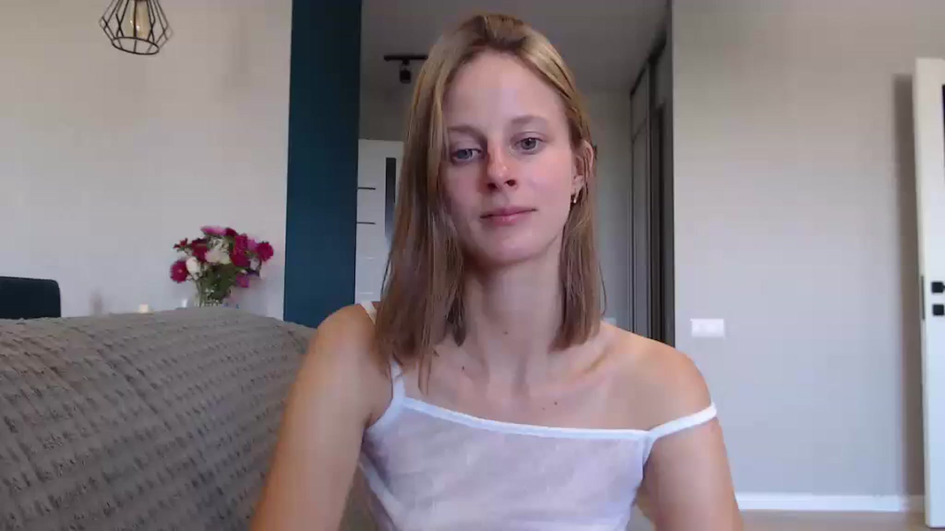 Gallery image thumbnail from mimiMILFal's myfreecams stream on, 08/30/2024, 13:18 image 20 of 20