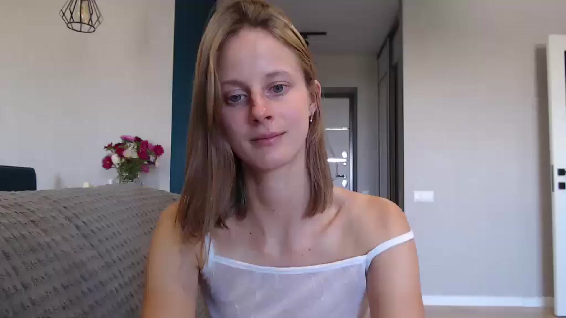 Gallery image thumbnail from mimiMILFal's myfreecams stream on, 08/30/2024, 13:18 image 18 of 20