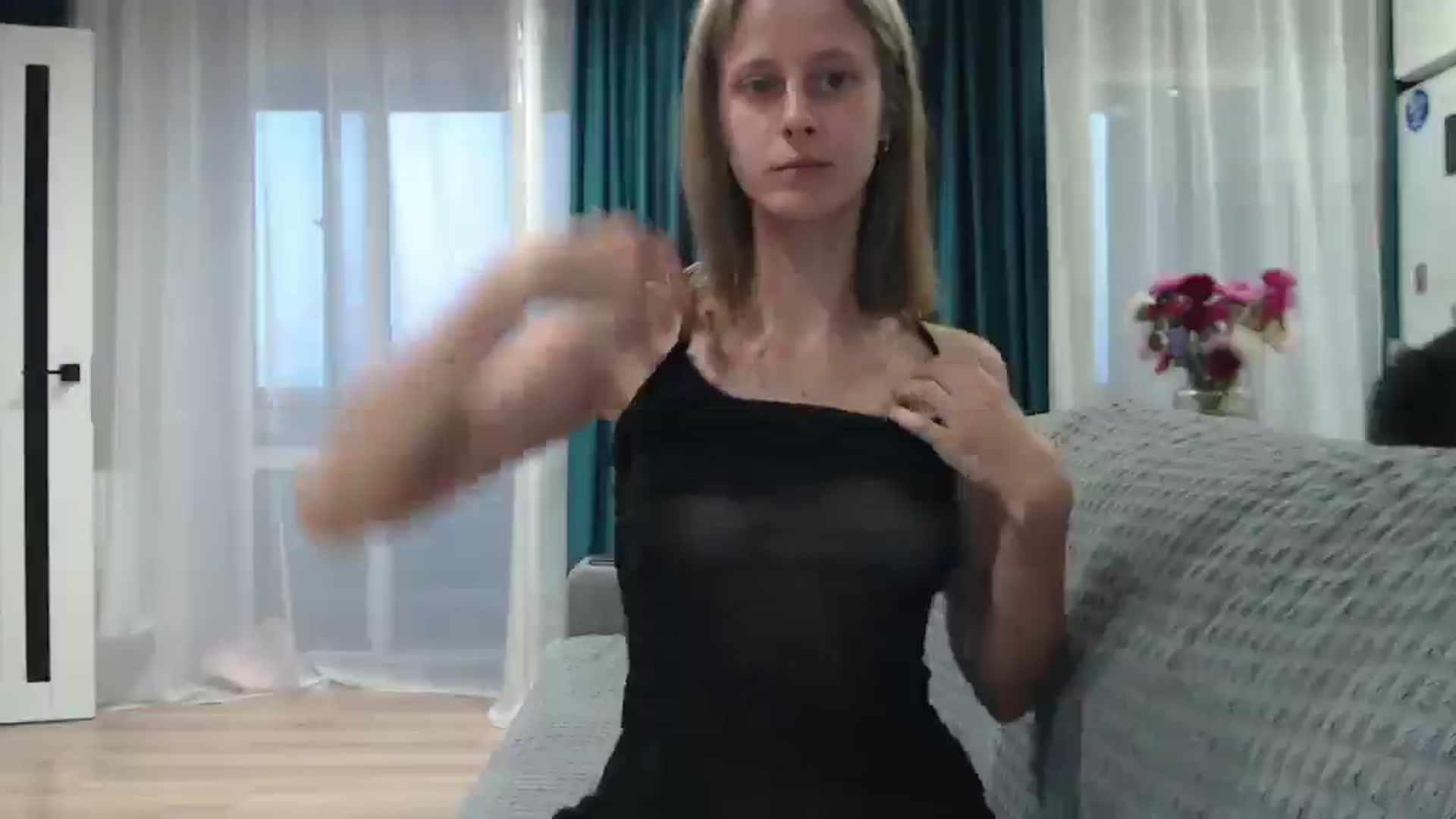 Gallery image thumbnail from mimiMILFal's myfreecams stream on, 08/31/2024, 15:55 image 19 of 20