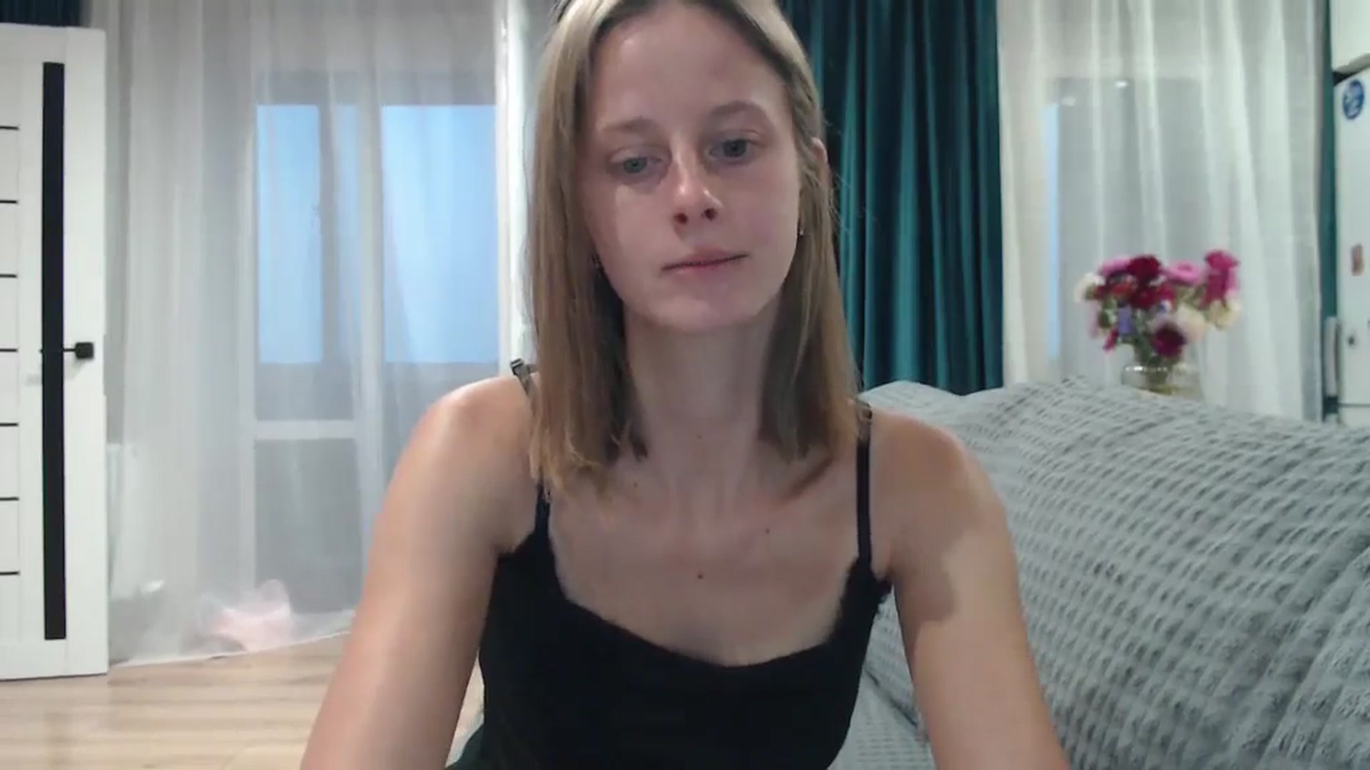 Gallery image thumbnail from mimiMILFal's myfreecams stream on, 08/31/2024, 16:40 image 2 of 20