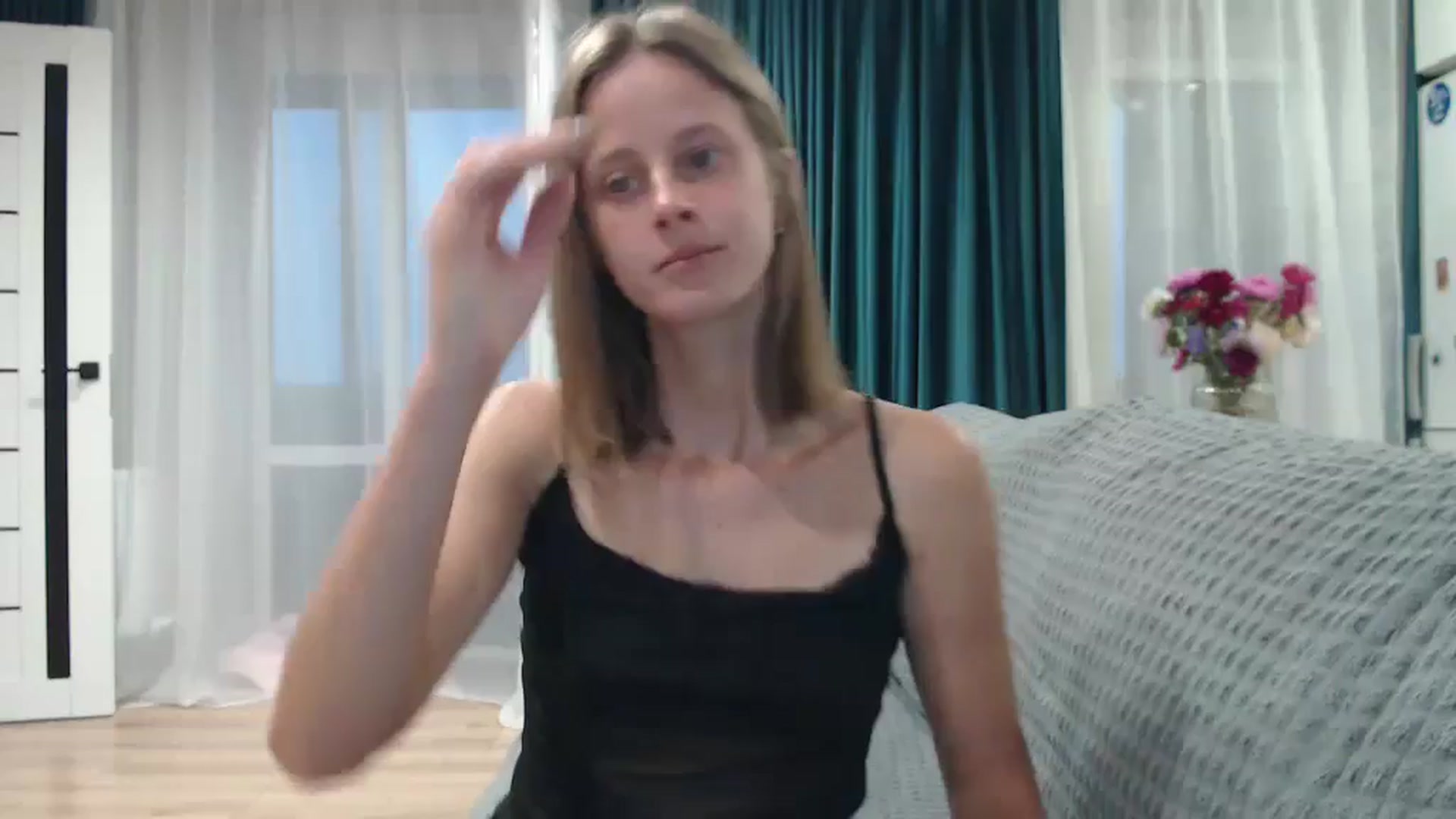 Gallery image thumbnail from mimiMILFal's myfreecams stream on, 08/31/2024, 16:40 image 3 of 20