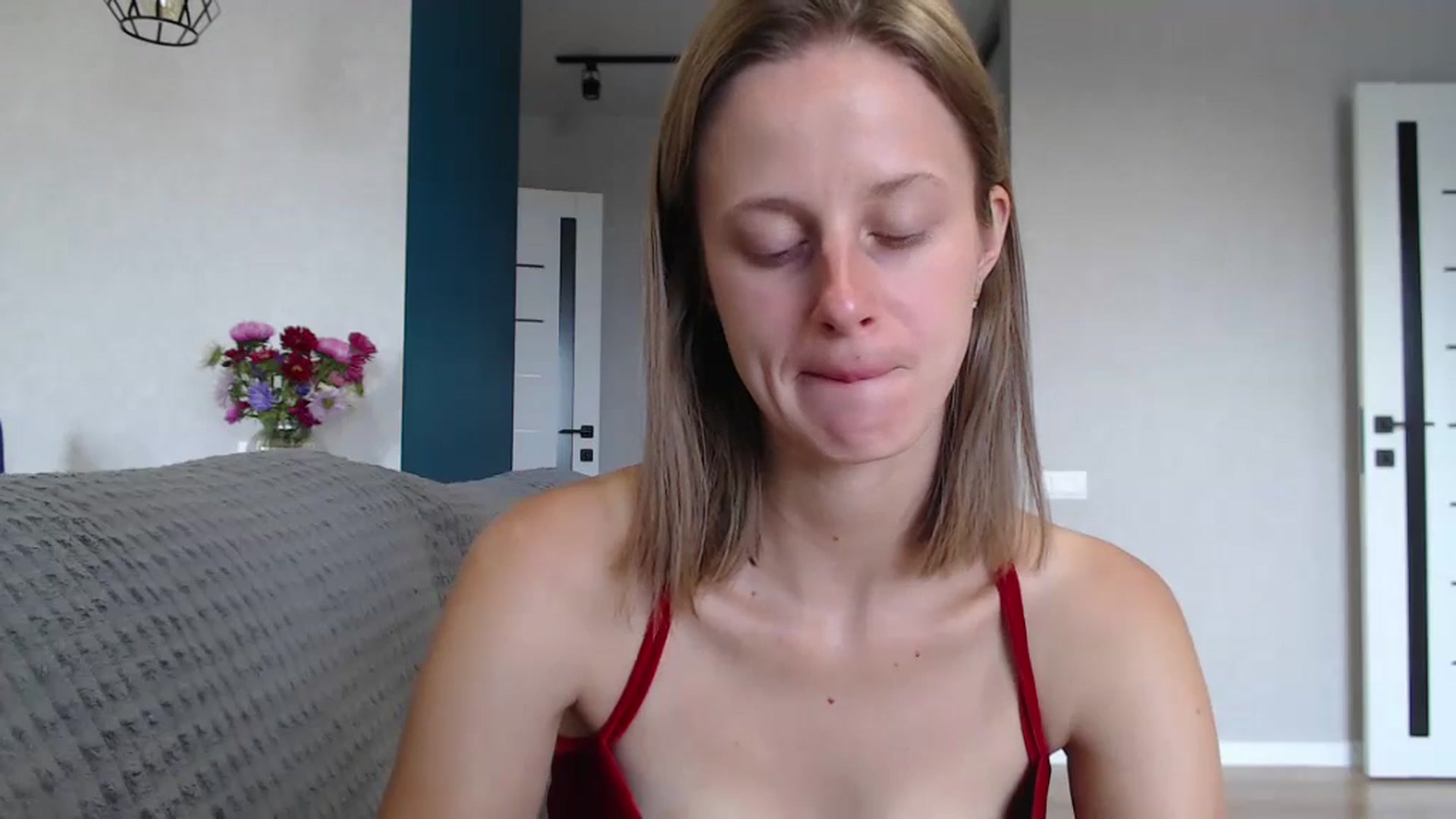 Gallery image thumbnail from mimiMILFal's myfreecams stream on, 09/02/2024, 07:38 image 3 of 20