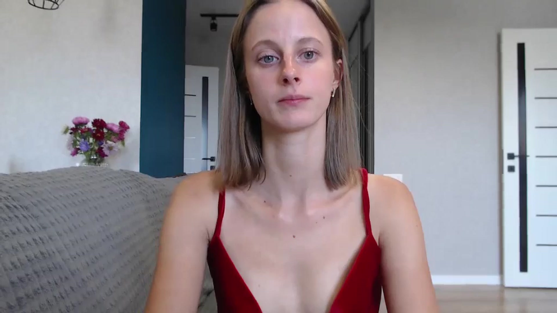 Gallery image thumbnail from mimiMILFal's myfreecams stream on, 09/02/2024, 13:30 image 16 of 20