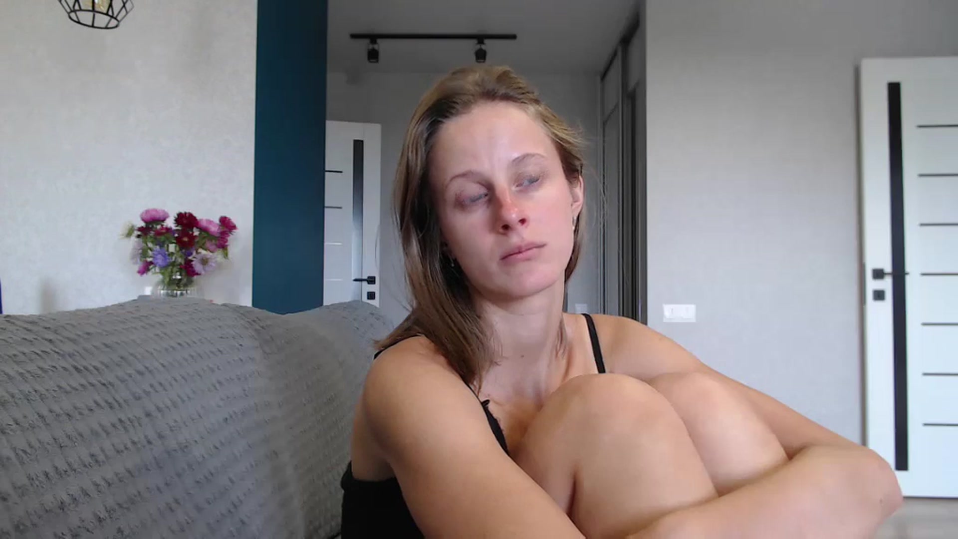 Gallery image thumbnail from mimiMILFal's myfreecams stream on, 09/03/2024, 09:29 image 14 of 20